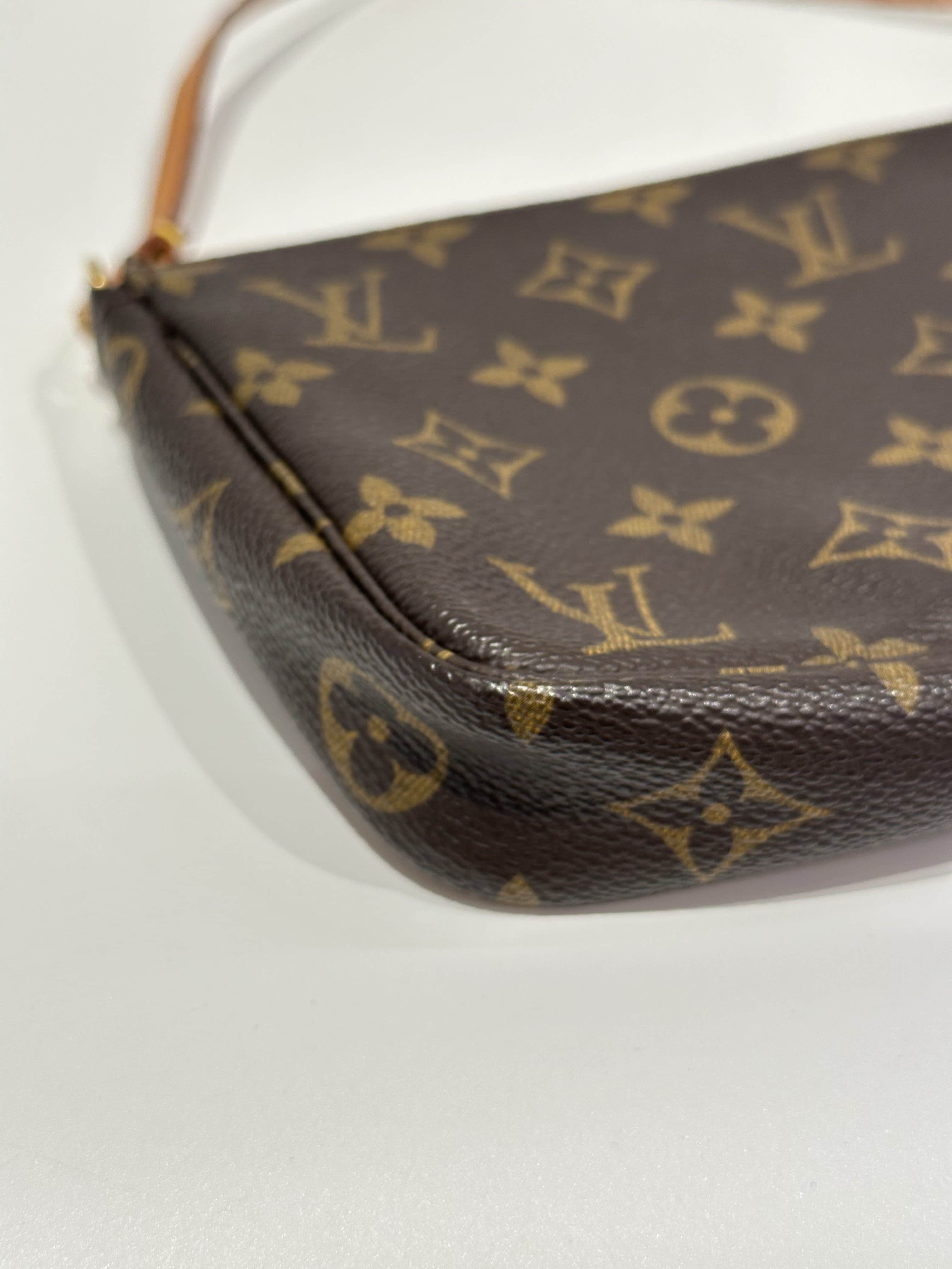 Louis Vuitton Brown Pochette Accessoire Monogram Canvas Clutch - Image 13
