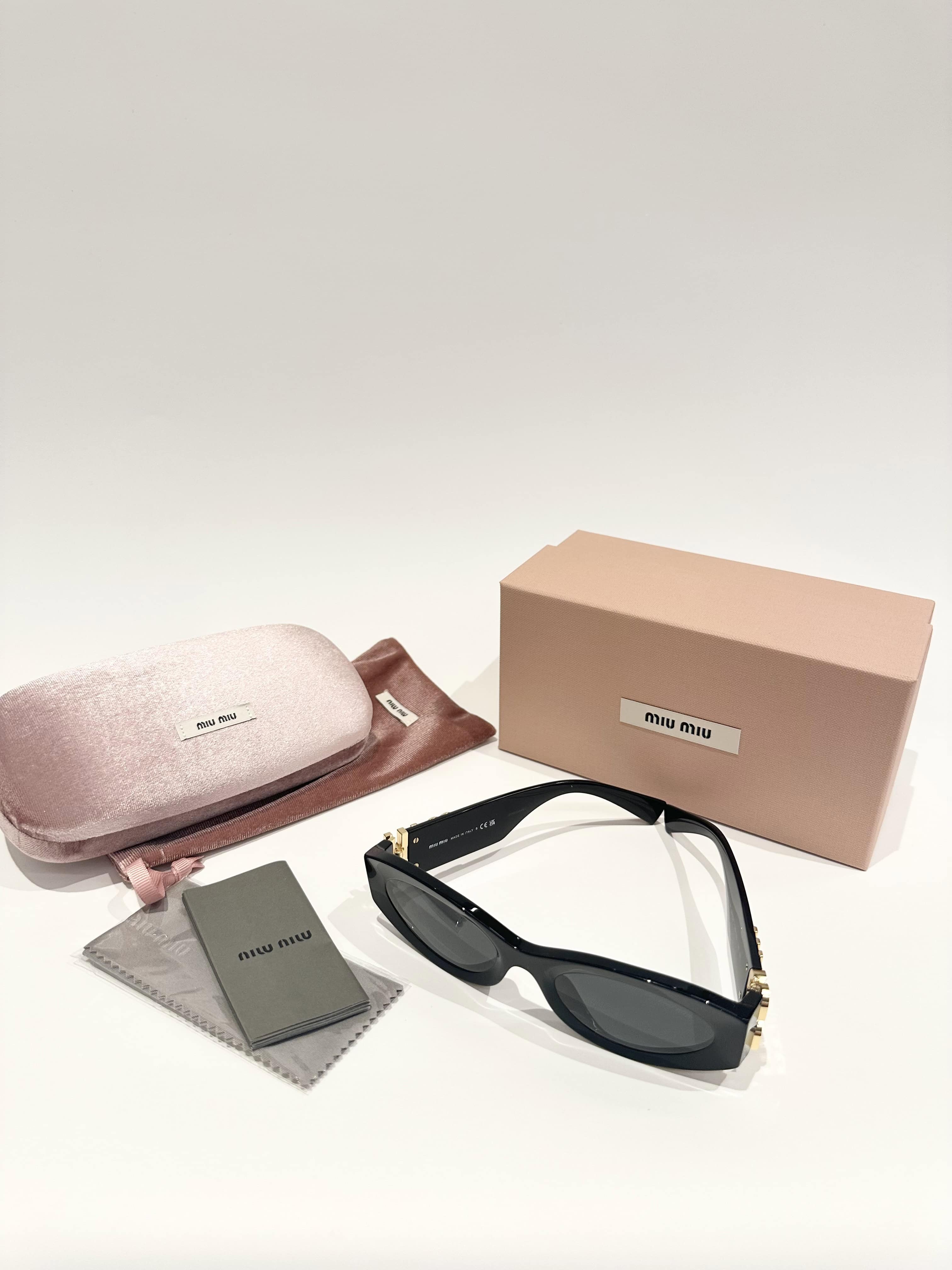 Miu Miu 11WS Black Glimpse Sunglasses - Image 7