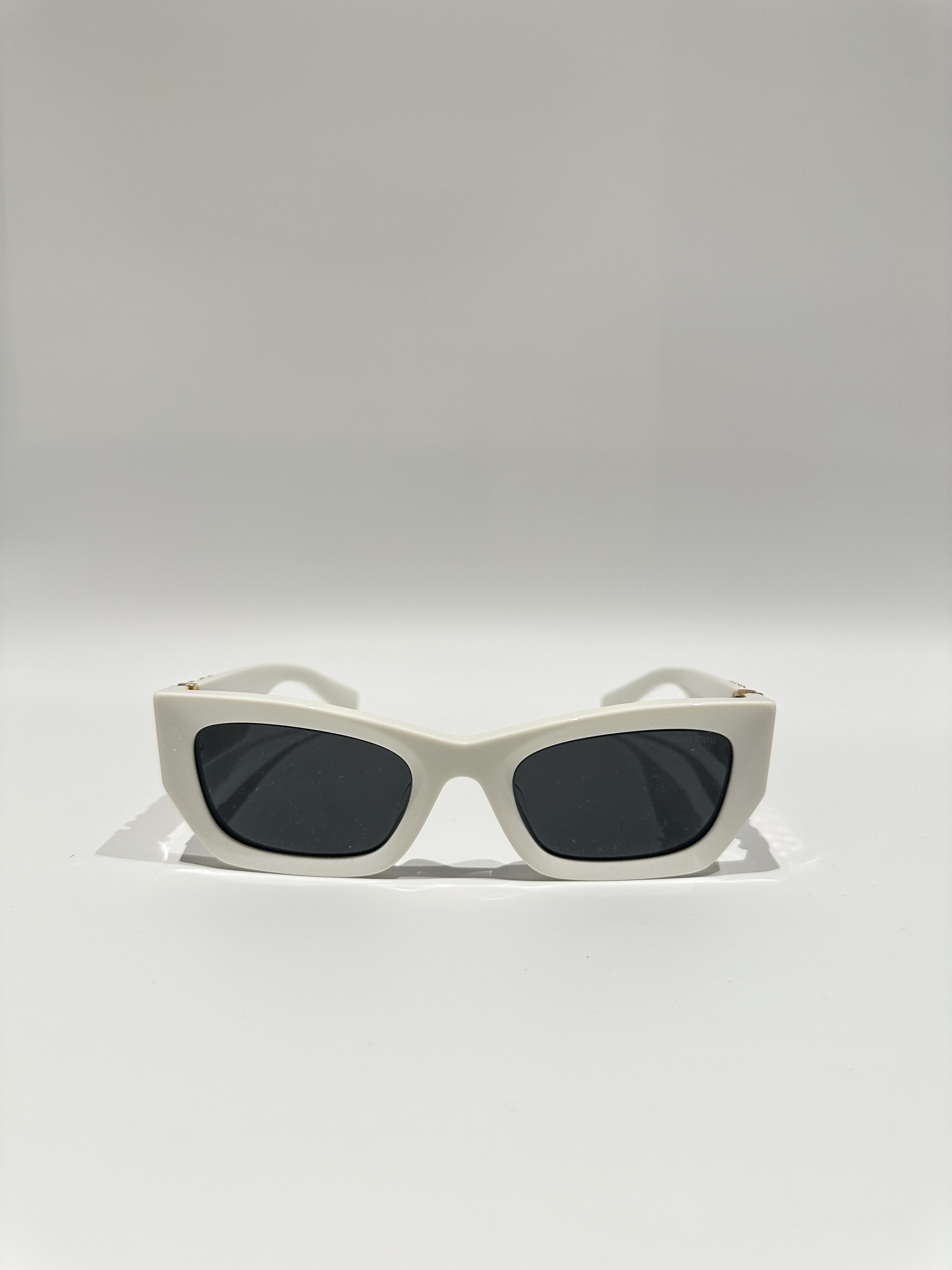 Miu Miu soft oval design sunglasses 0MU 09W Glimpse Slate Gray Lenses - Image 3