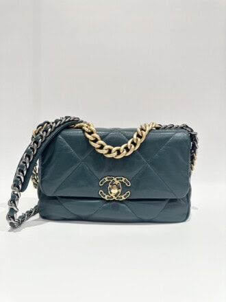 Chanel Green 19 Flap Leather Hanbag