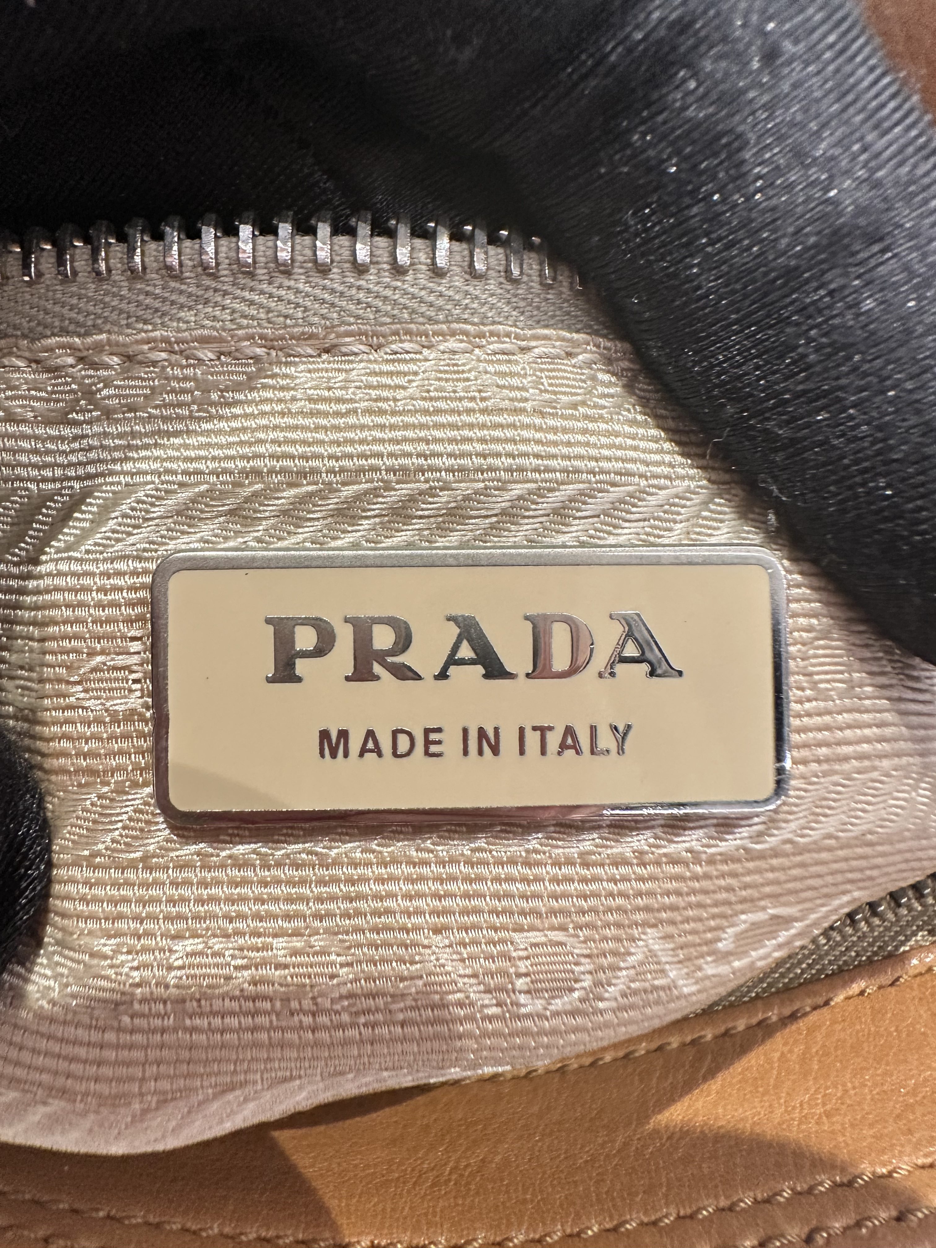 Prada Brown Side Logo Leather Shoulder Bag - Image 14