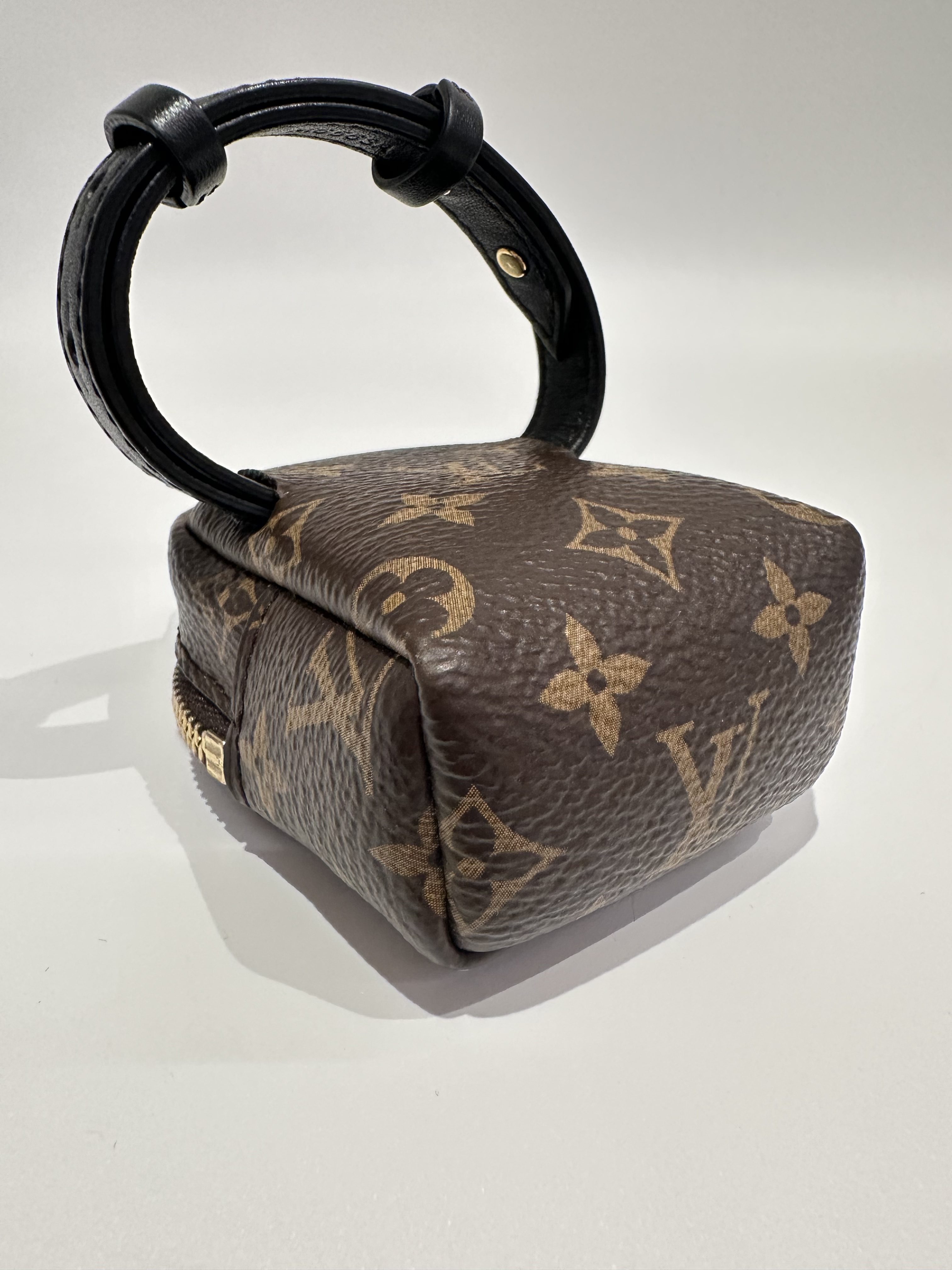 Louis Vuitton Party Palms Springs Bracelet In Monogram Canvas - Image 9