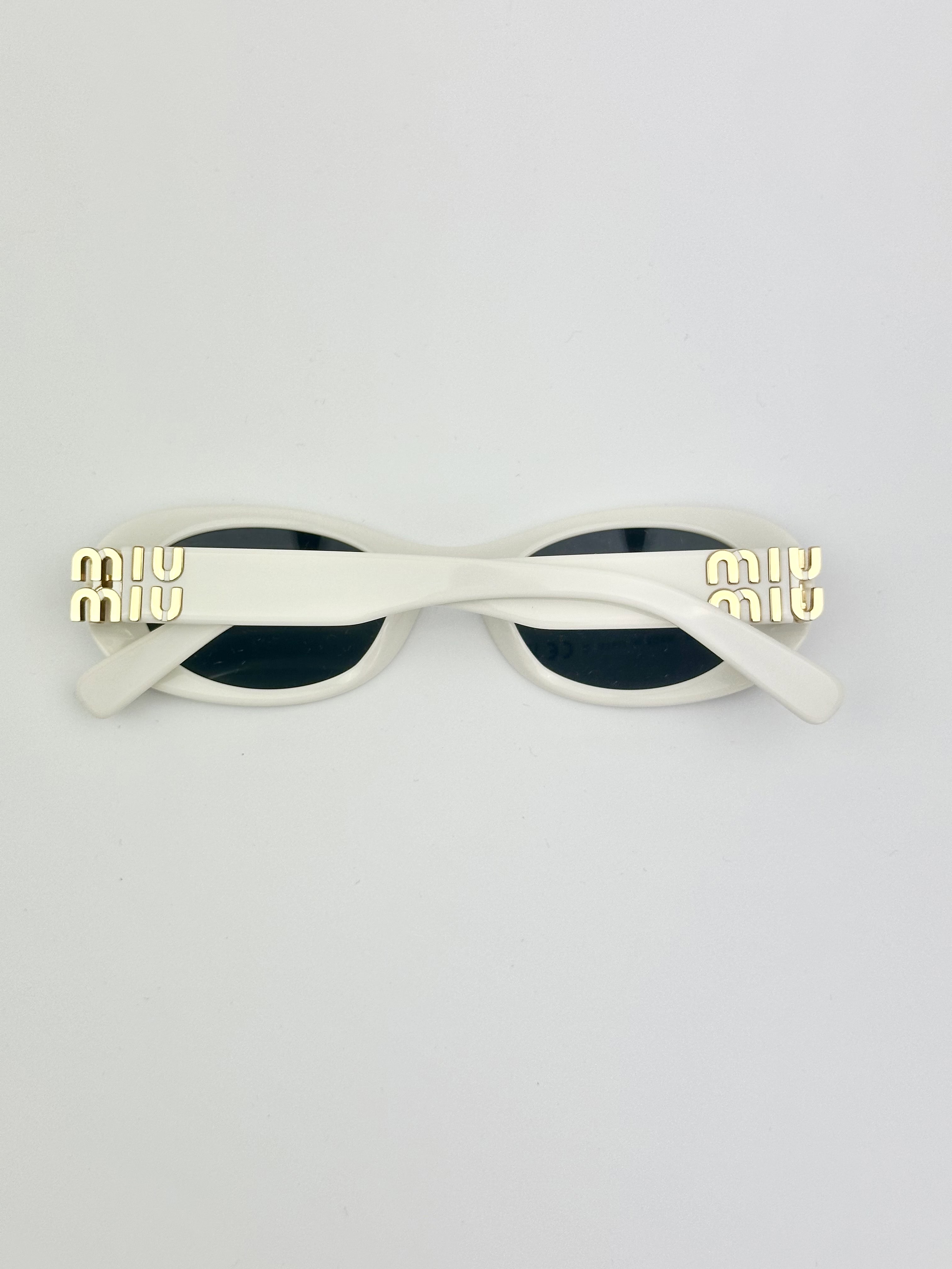 Miu Miu soft oval design sunglasses 0MU 06ZS Glimpse - Image 2