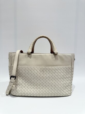 Bottega Veneta White Intrecciato Leather Tote Bag