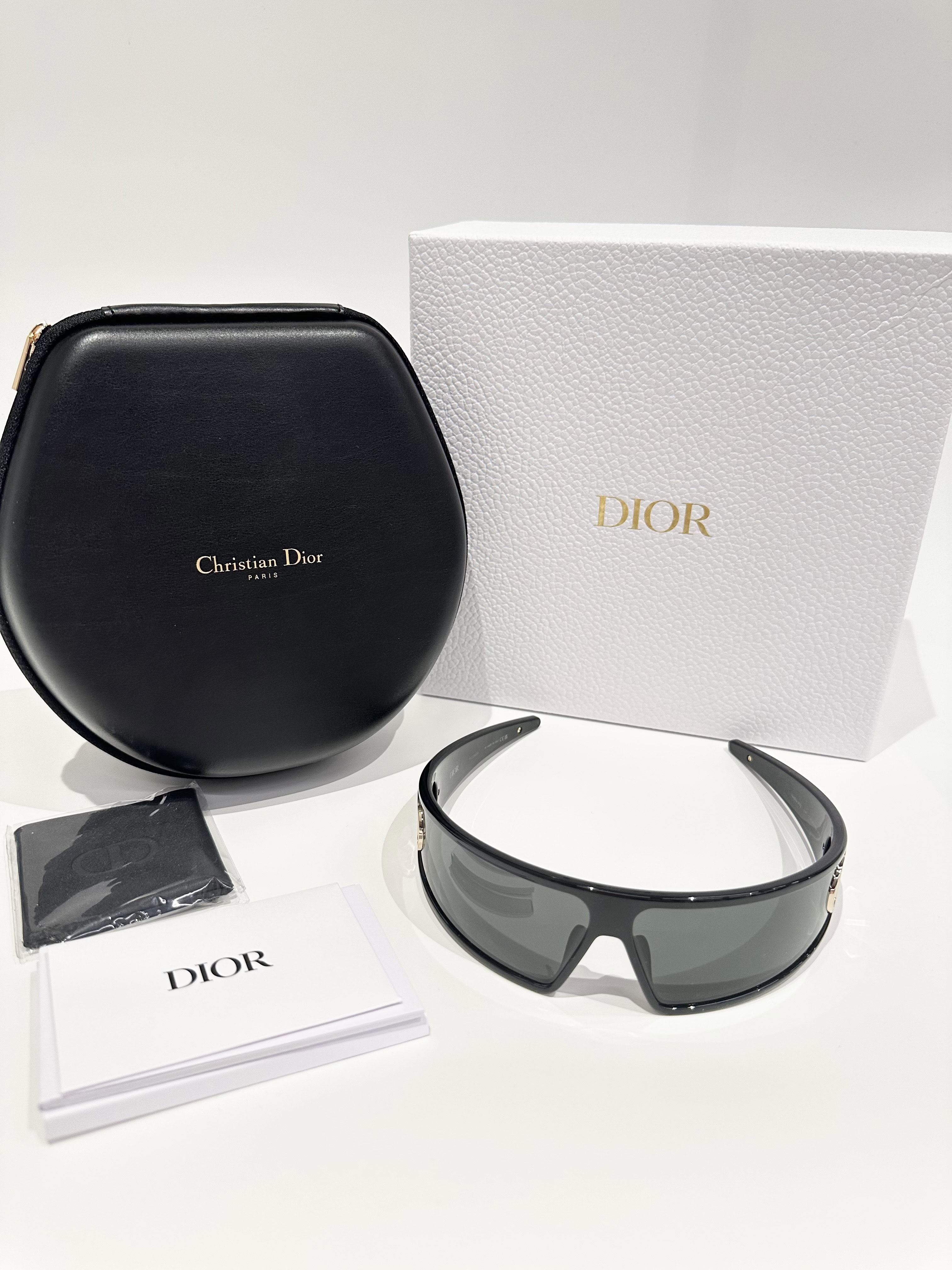 Dior VeryDior M1U Black Mask Sunglasses - Image 7