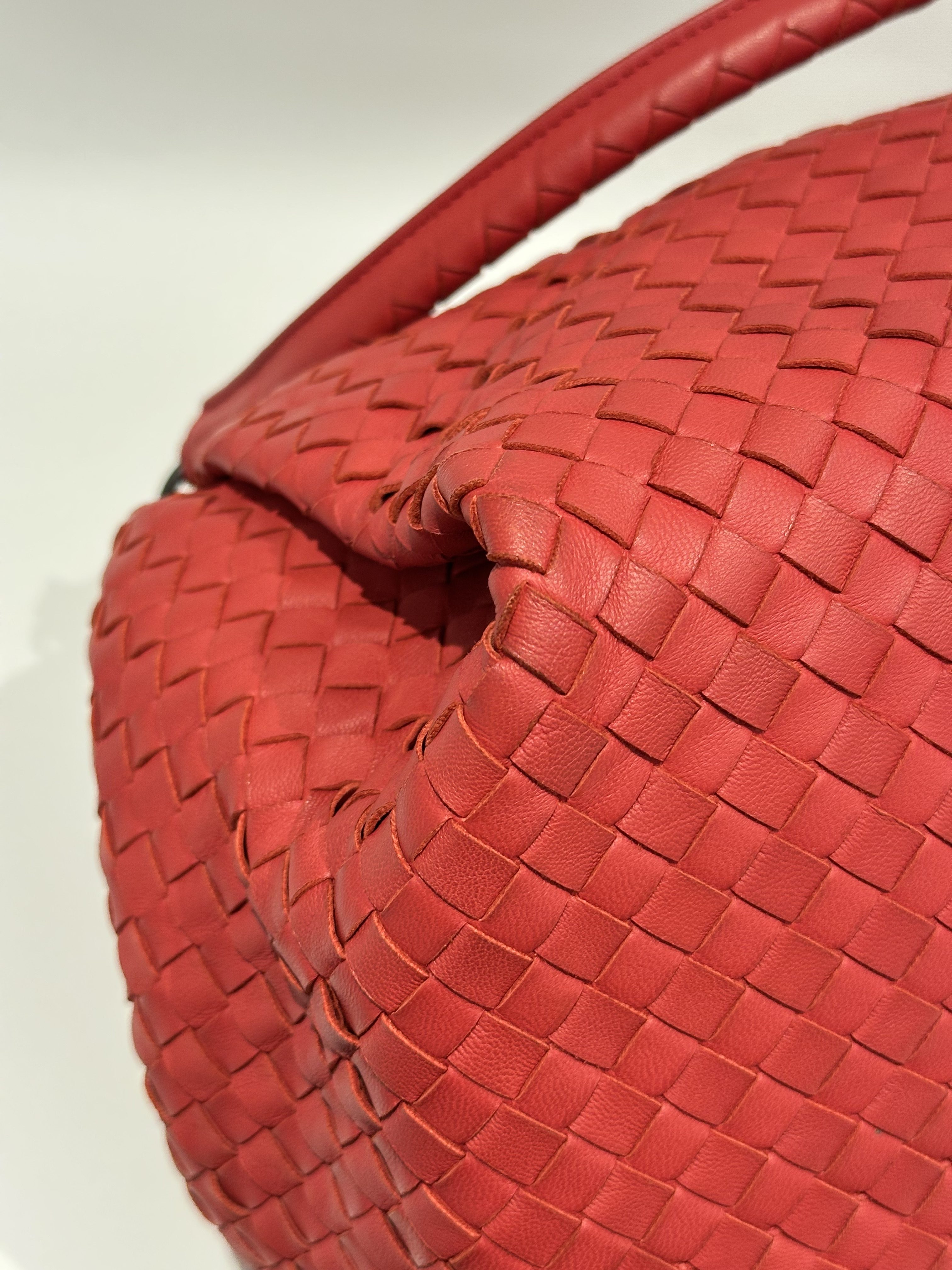 Bottega Veneta Red Campana Leather Tote Bag - Image 7