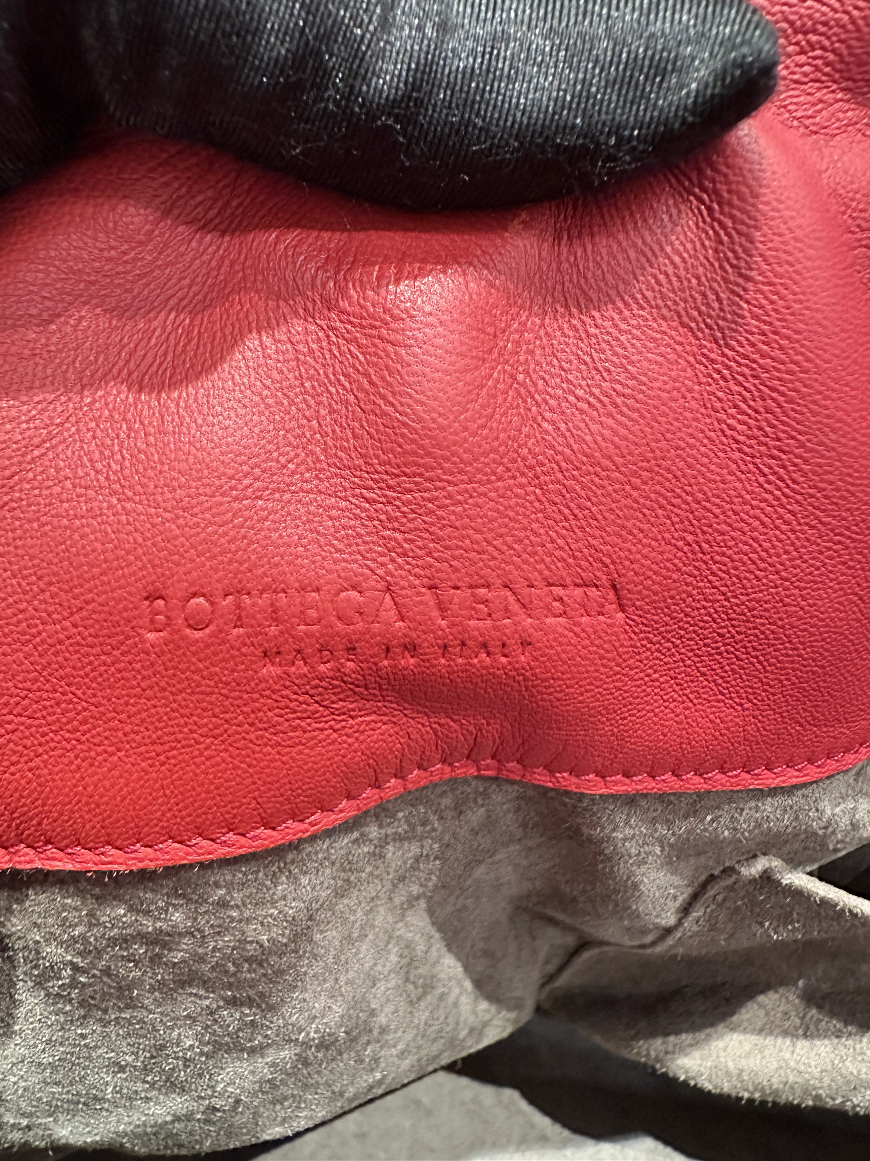 Bottega Veneta Red Campana Leather Tote Bag - Image 12