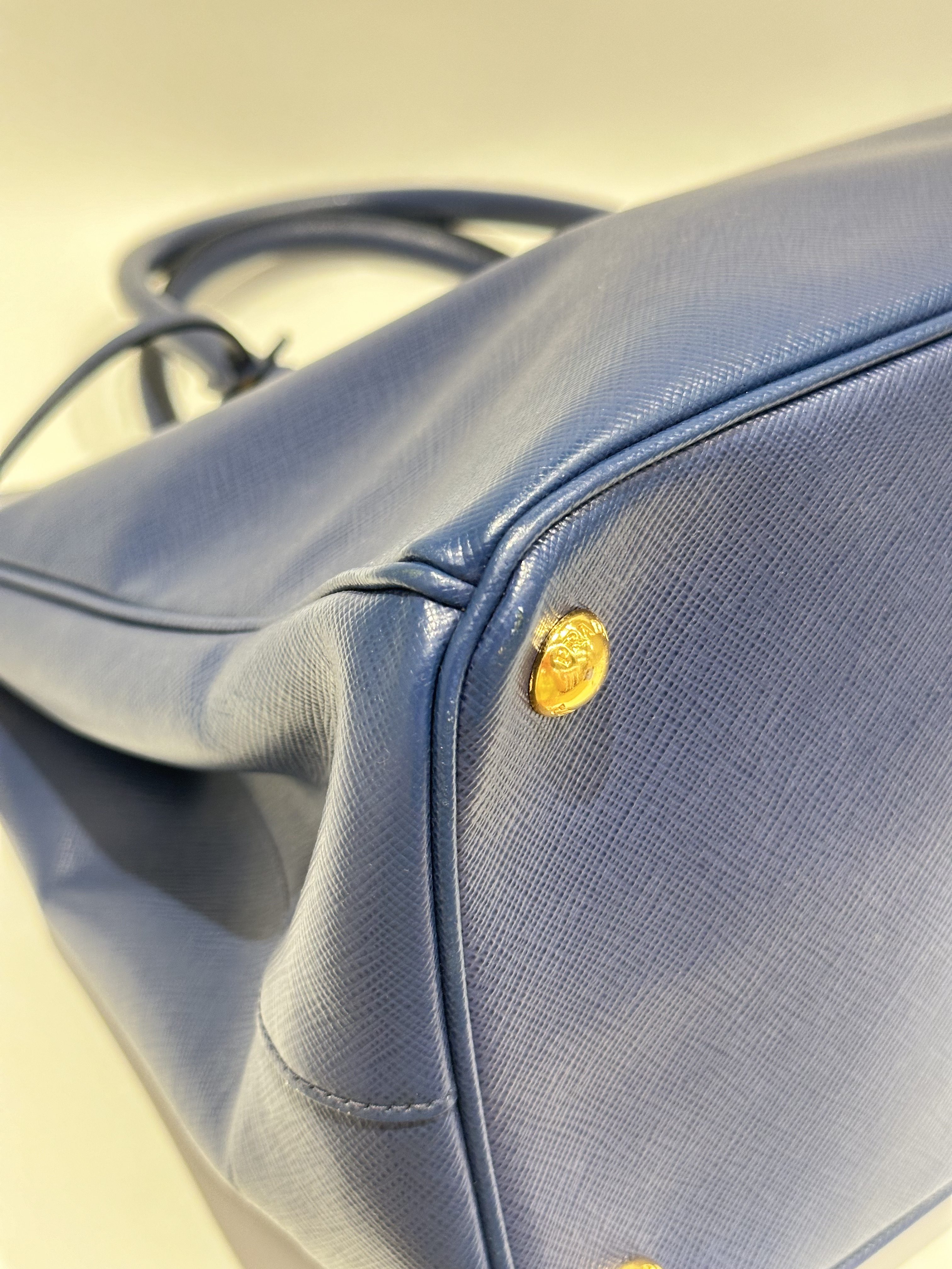 Prada Blue Galleria Leather Handbag - Image 7