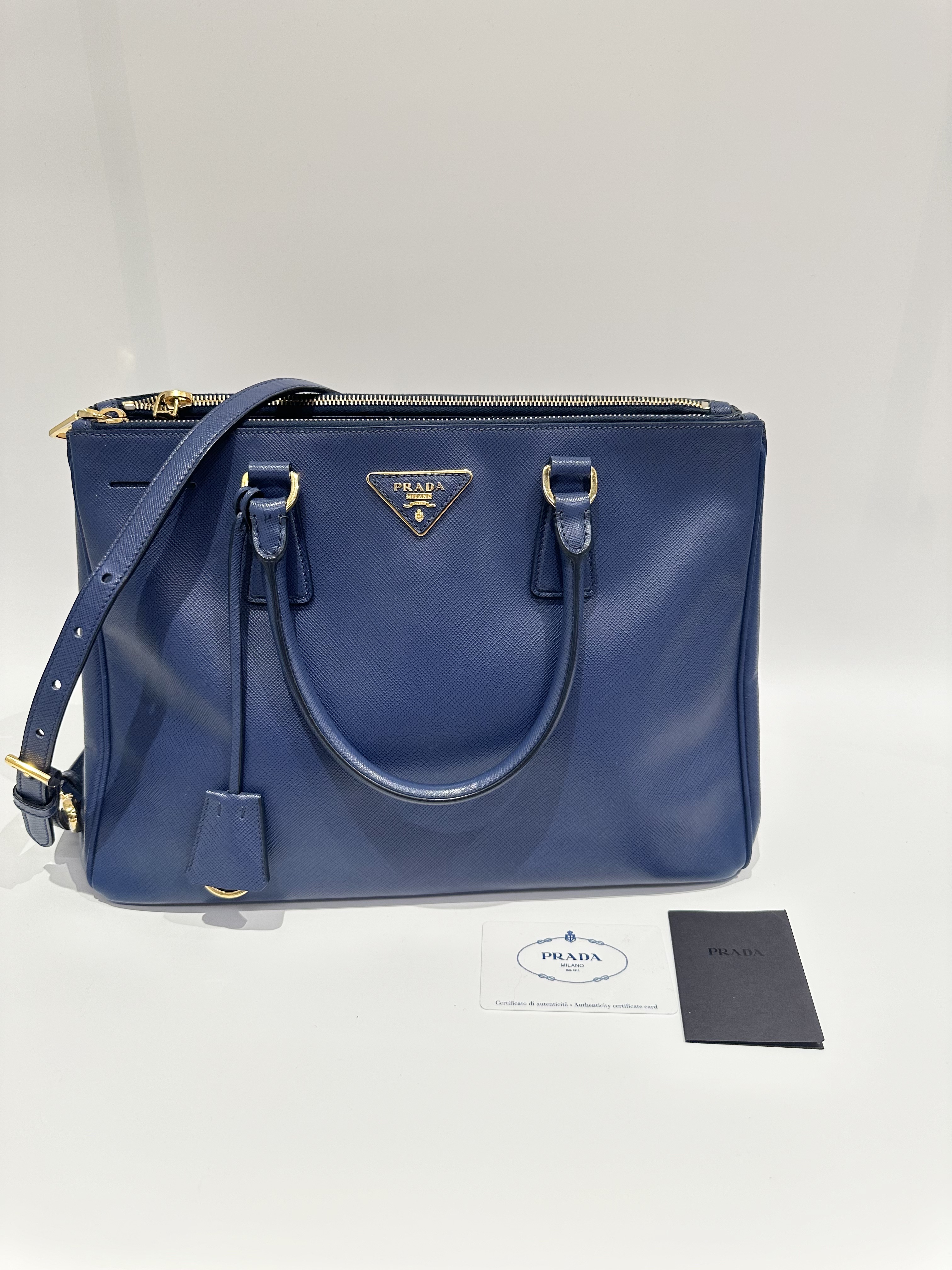 Prada Blue Galleria Leather Handbag - Image 16