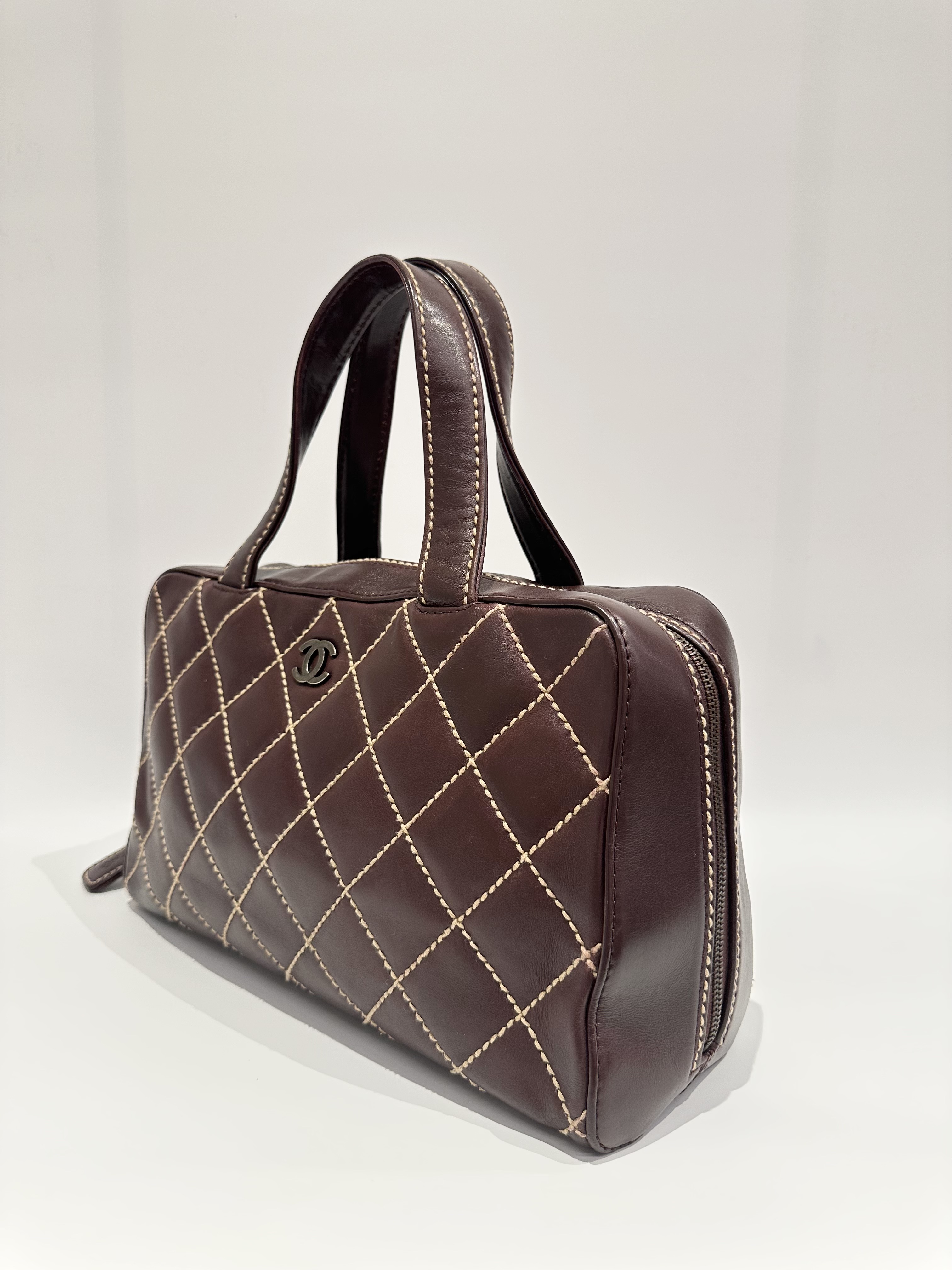 Chanel Vintage Brown Wild Stitch Leather Handbag - Image 2