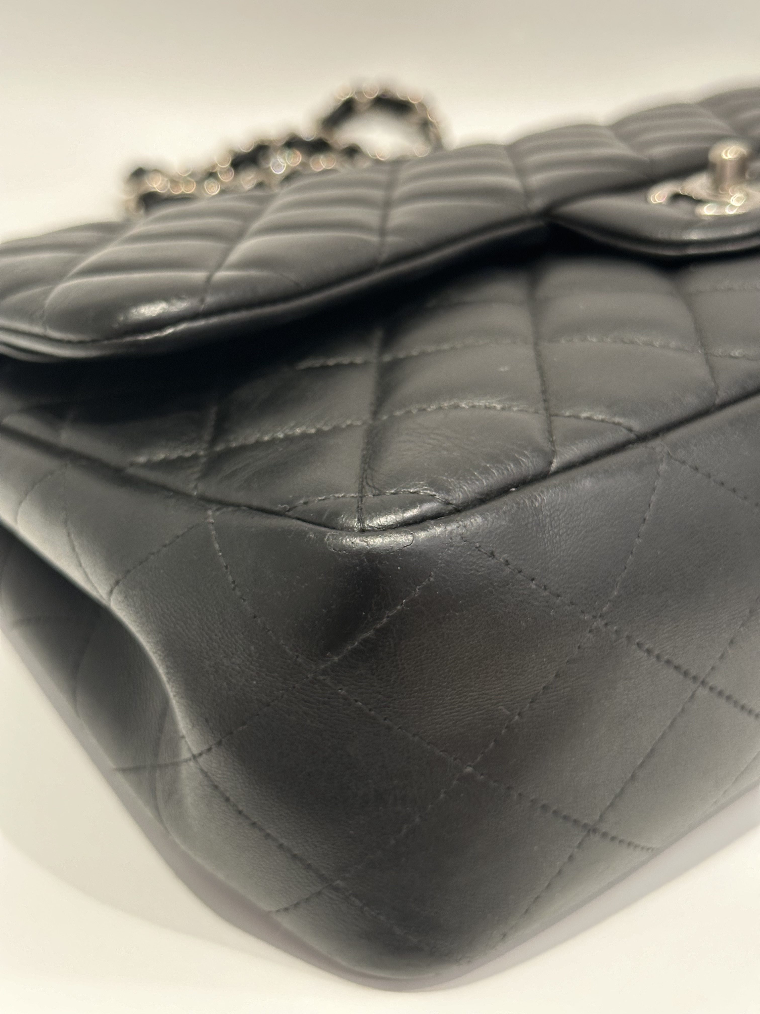 Chanel black silver hardware jumbo timeless classic double flap handbag - Image 7