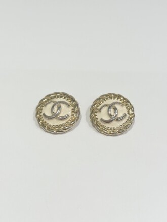 Chanel Vintage CC Logo Clip-On Earrings