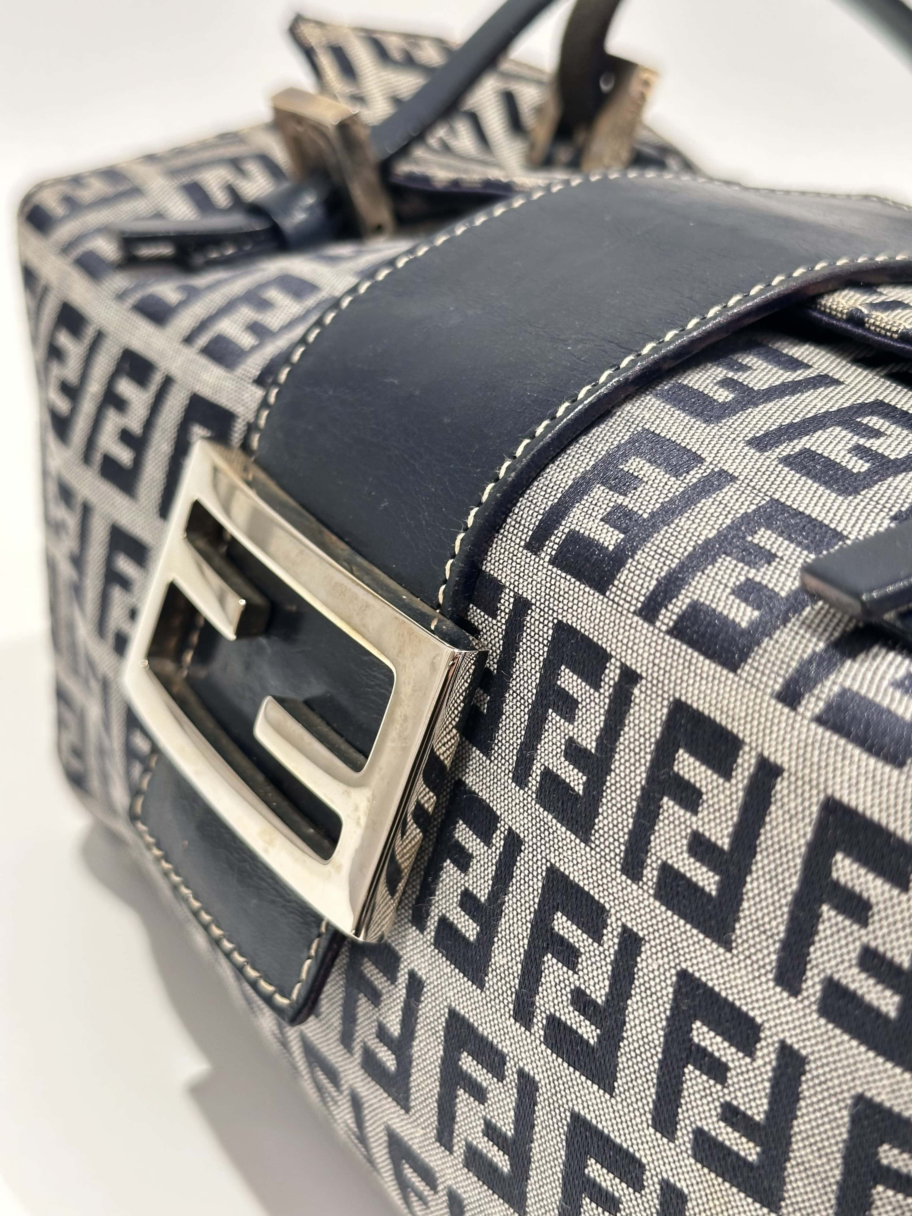 Fendi Blue FF Canvas Handbag - Image 5