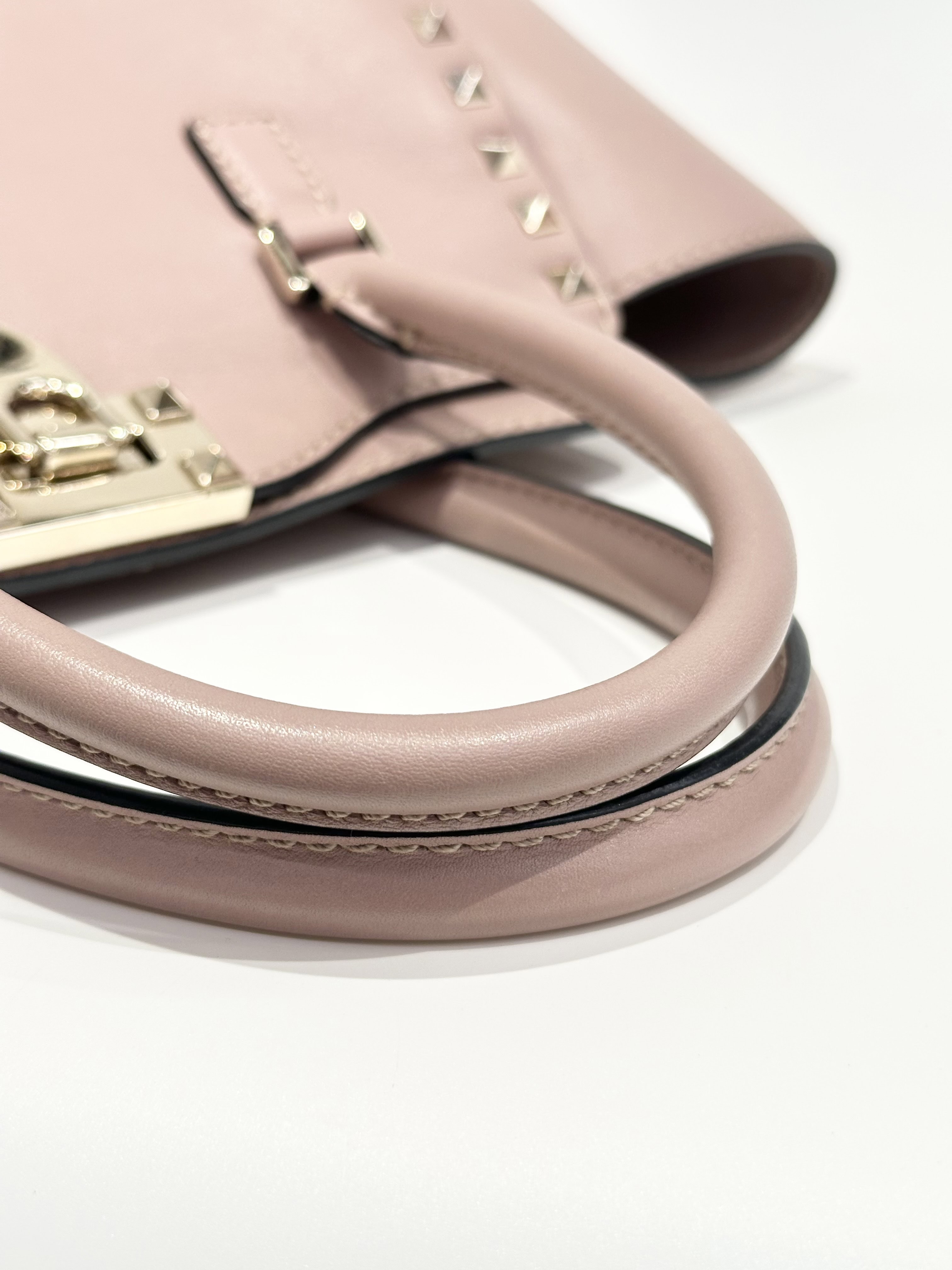 Valentino Pink Rockstud Leather Handbag - Image 7