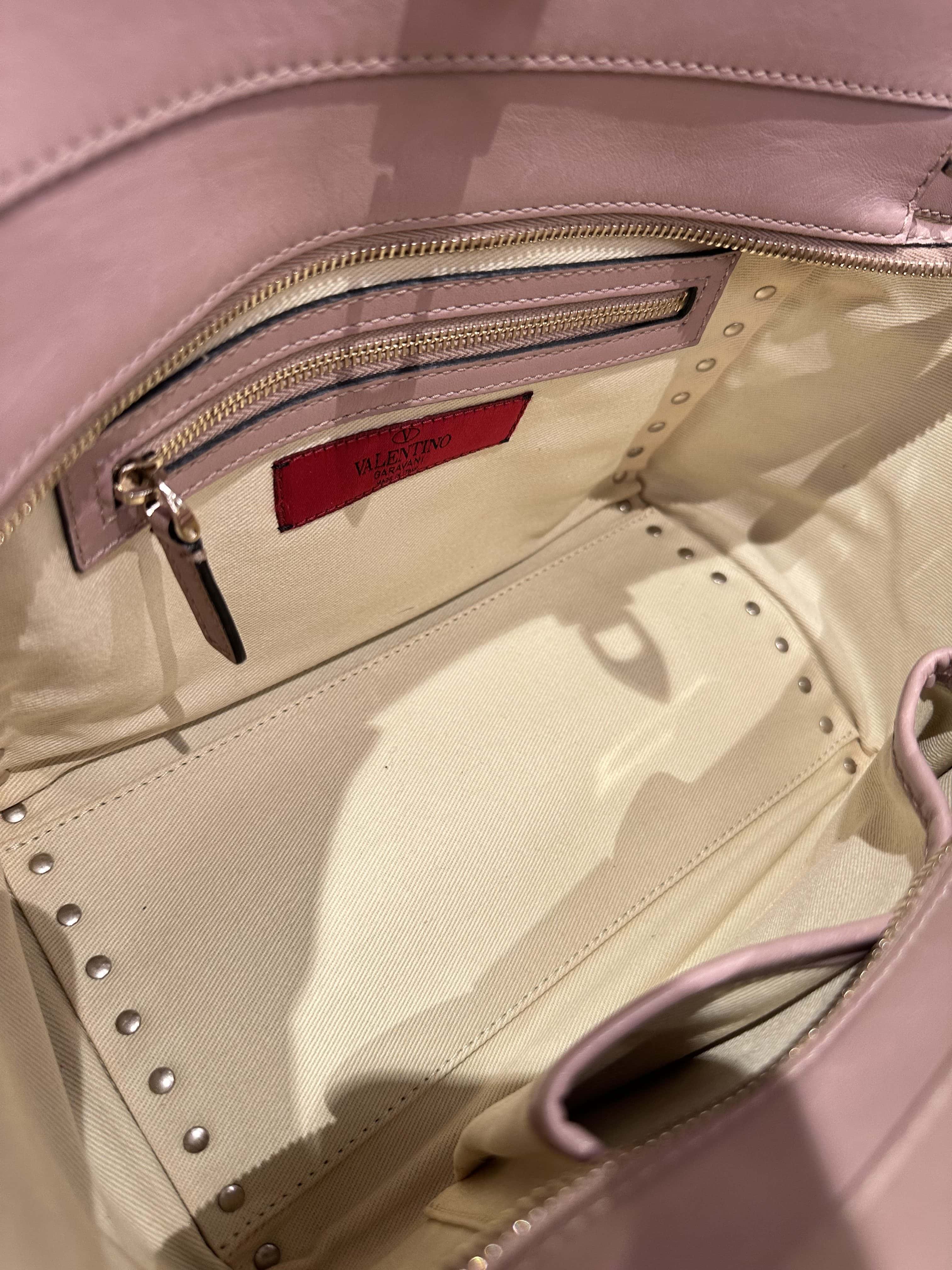 Valentino Pink Rockstud Leather Handbag - Image 14