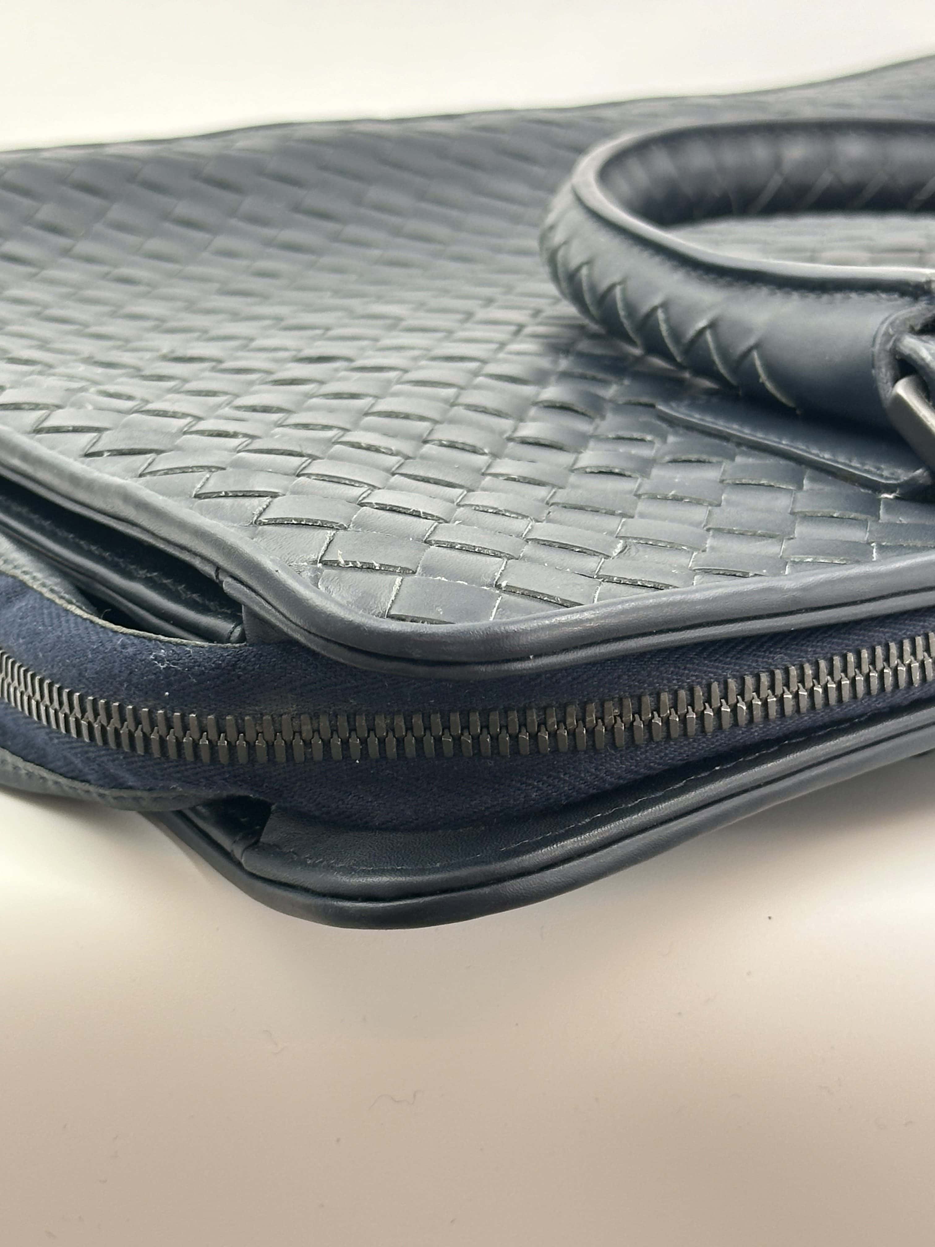 Bottega Veneta blue briefcase - Image 8