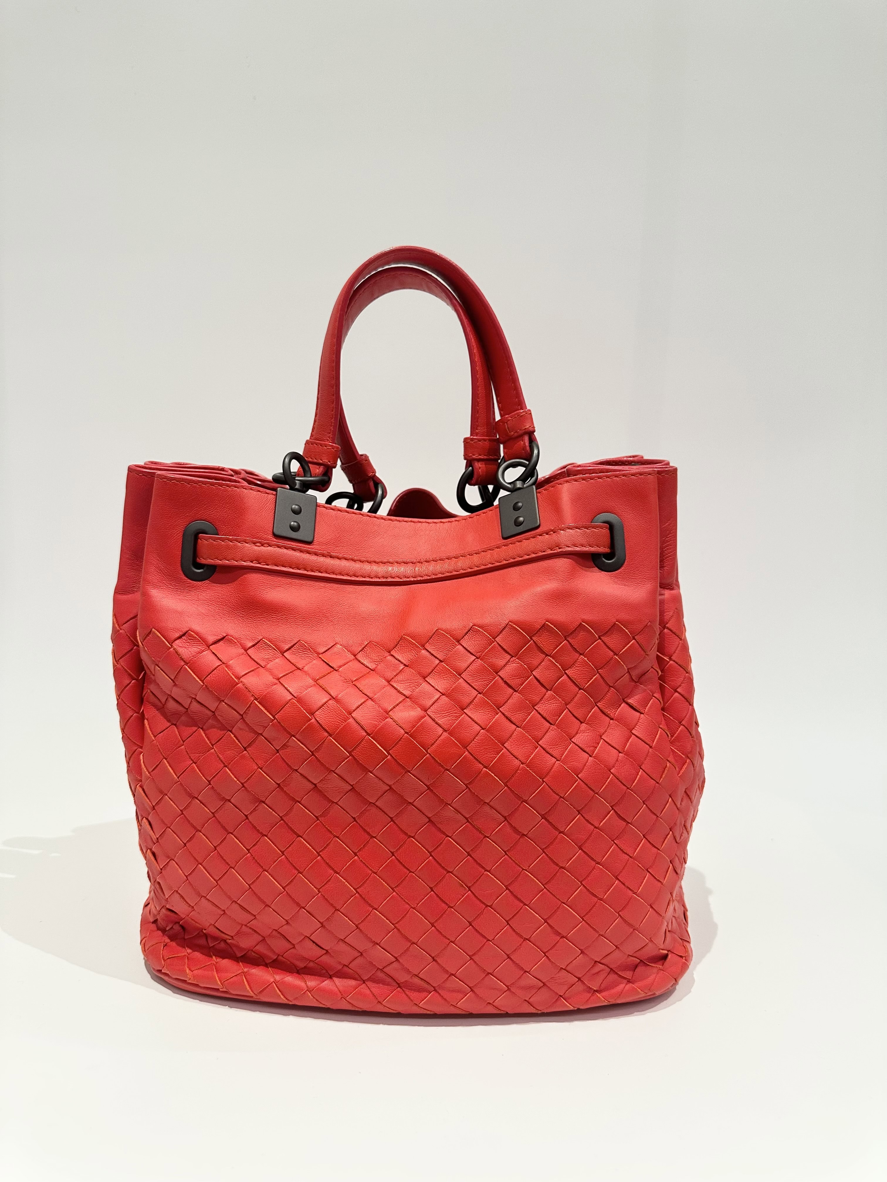 Bottega Veneta Orange Leather Bucket Bag - Image 3