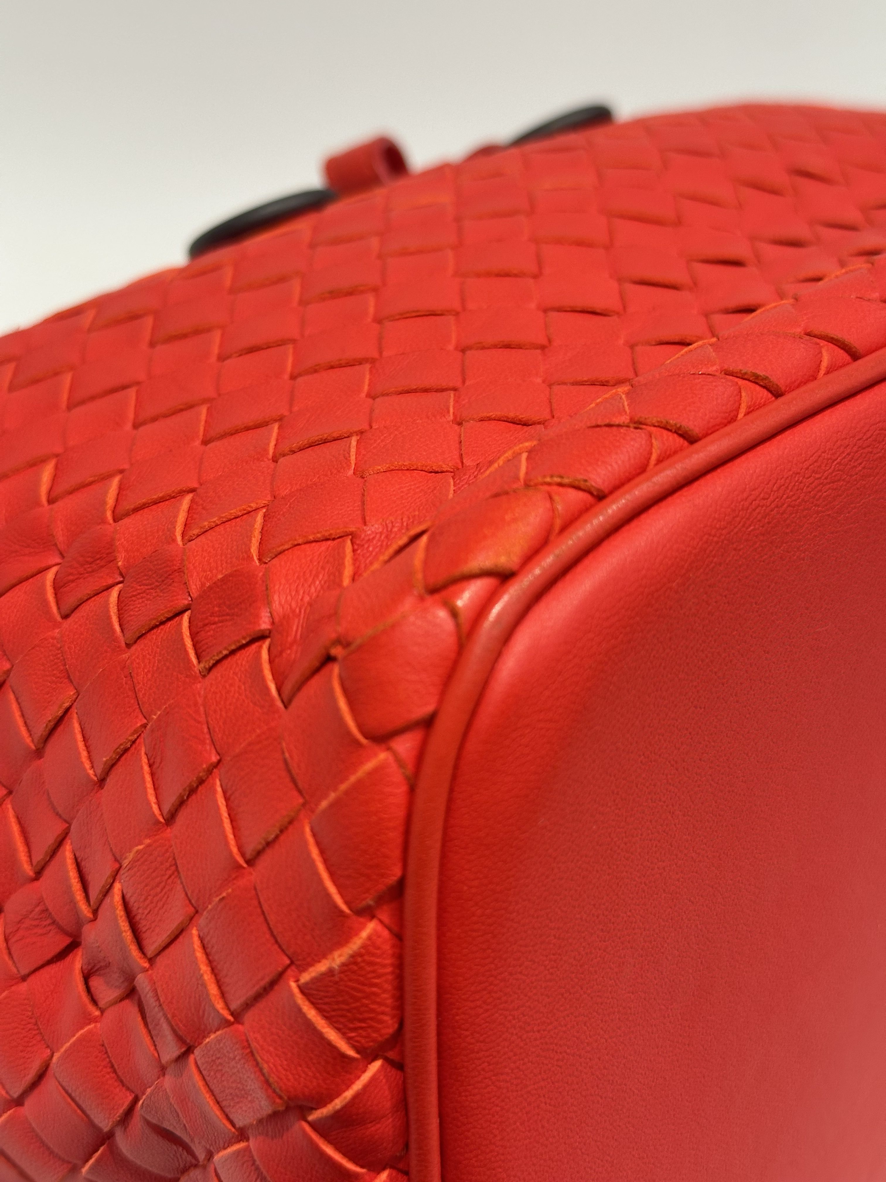 Bottega Veneta Orange Leather Bucket Bag - Image 9