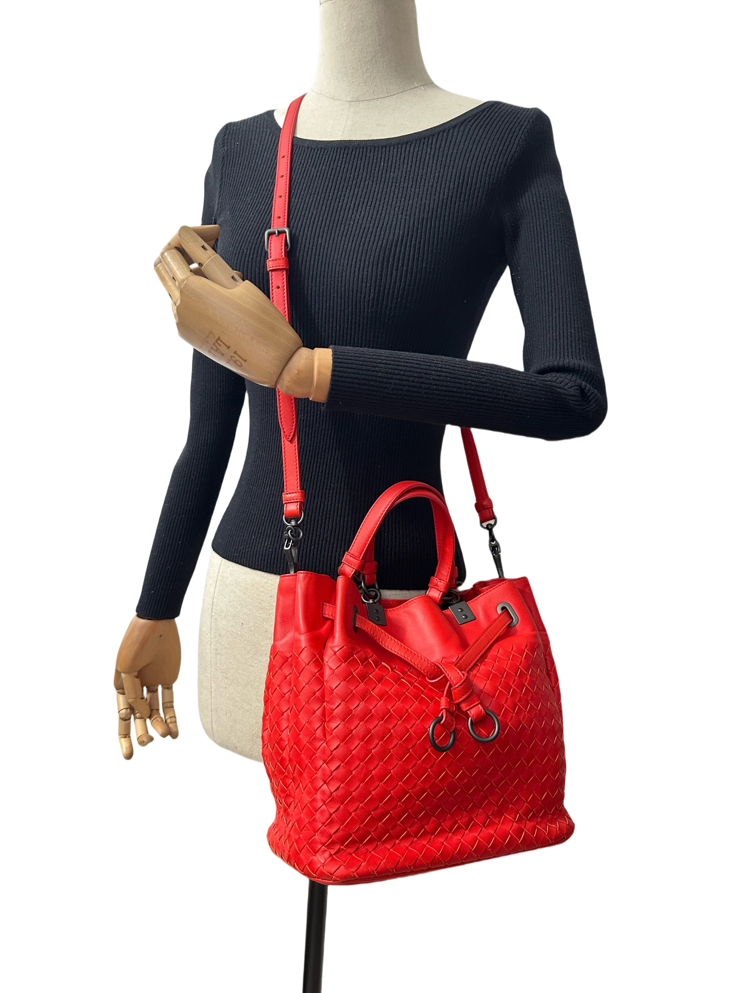 Bottega Veneta Orange Leather Bucket Bag - Image 16