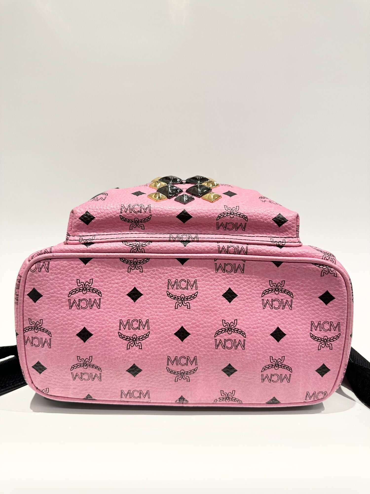 MCM Pink Stark Leather Backpack - Image 8