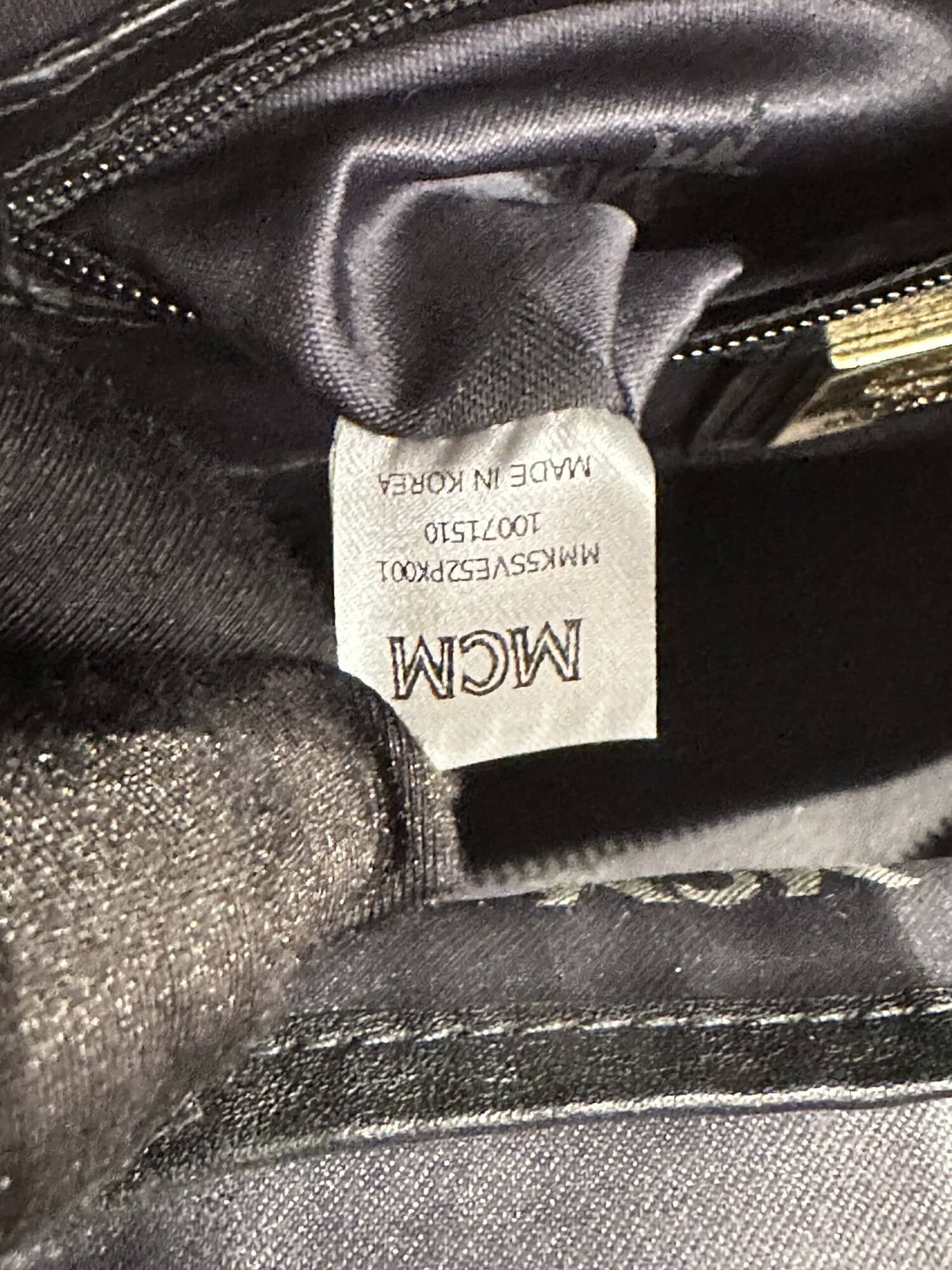 MCM Pink Stark Leather Backpack - Image 16