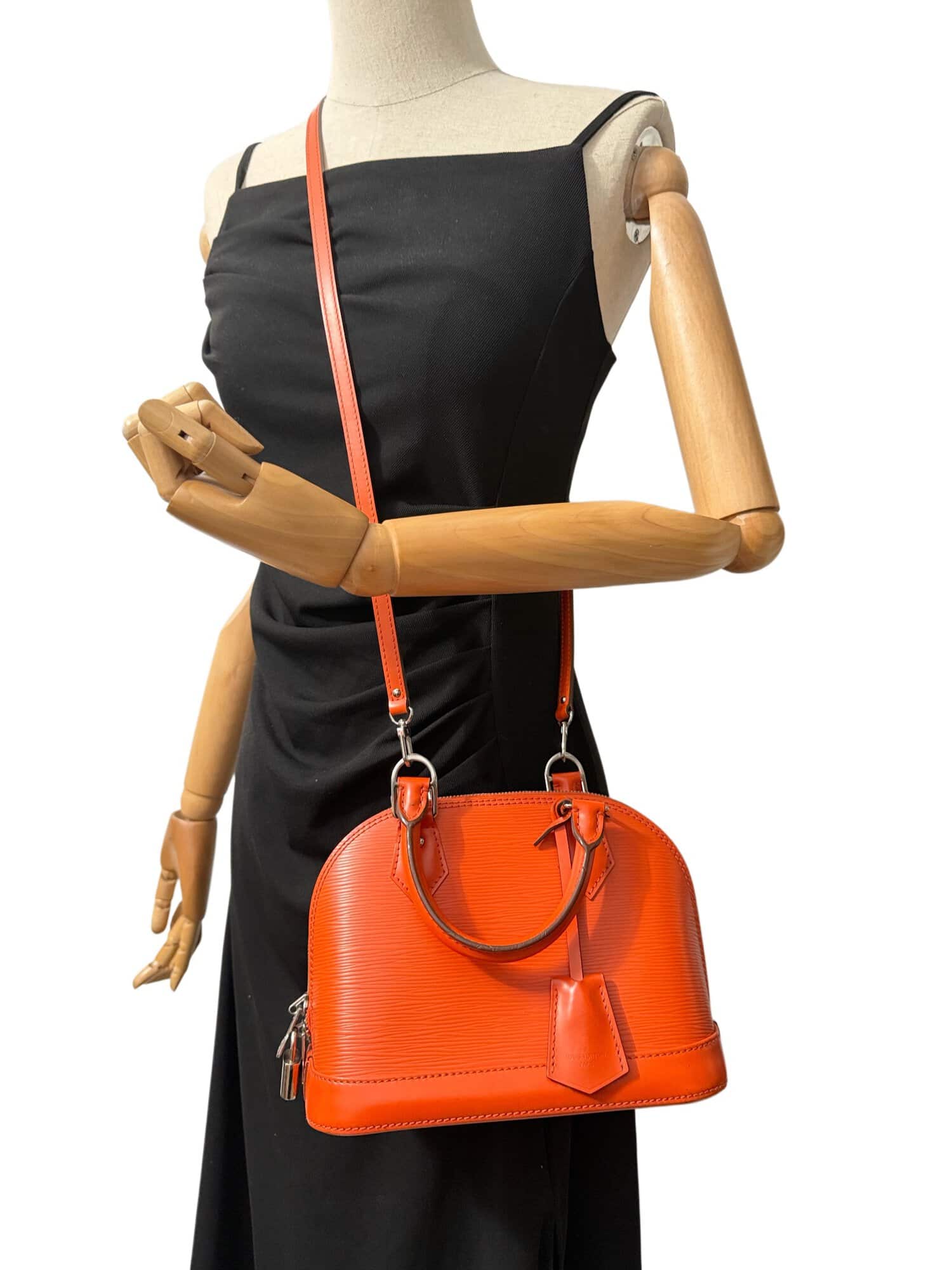 Louis Vuitton Orange Alma BB Epi Leather Handbag - Image 17