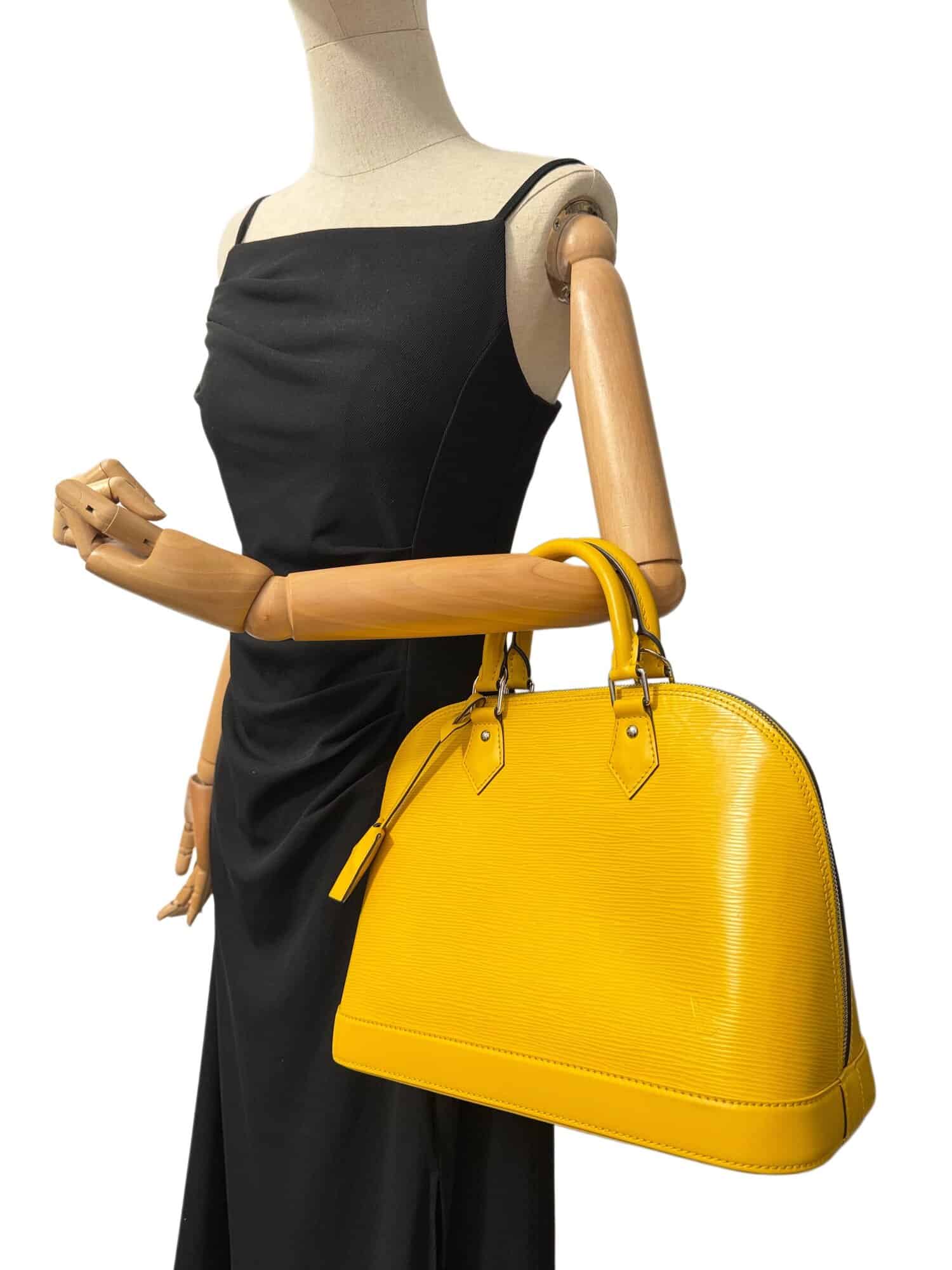 Louis Vuitton Yellow Alma PM Epi Leather Handbag - Image 17