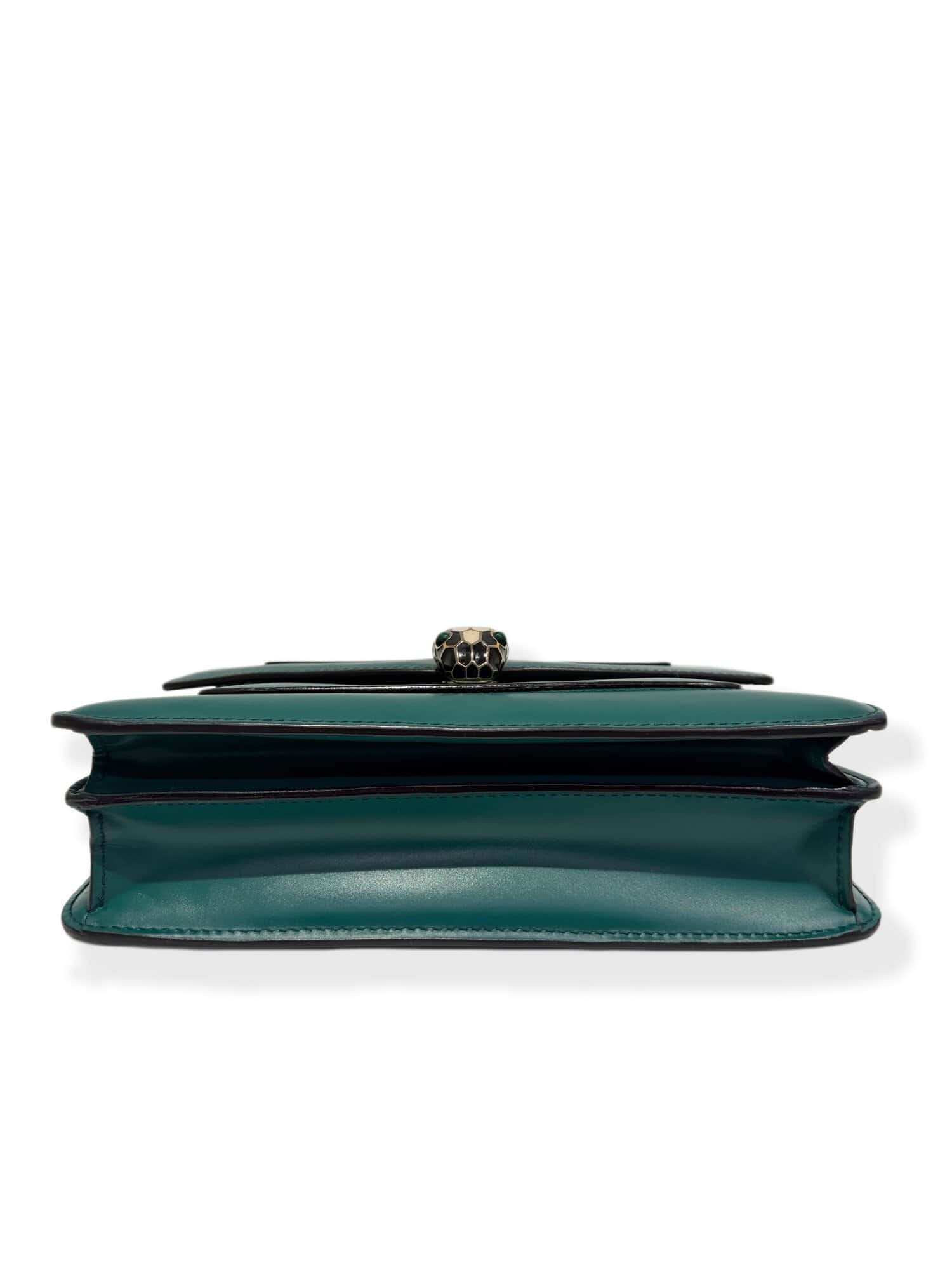 Bvlgari Green Serpenti Leather Handbag - Image 6