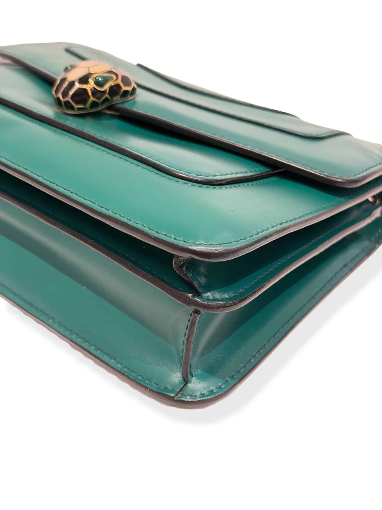 Bvlgari Green Serpenti Leather Handbag - Image 8