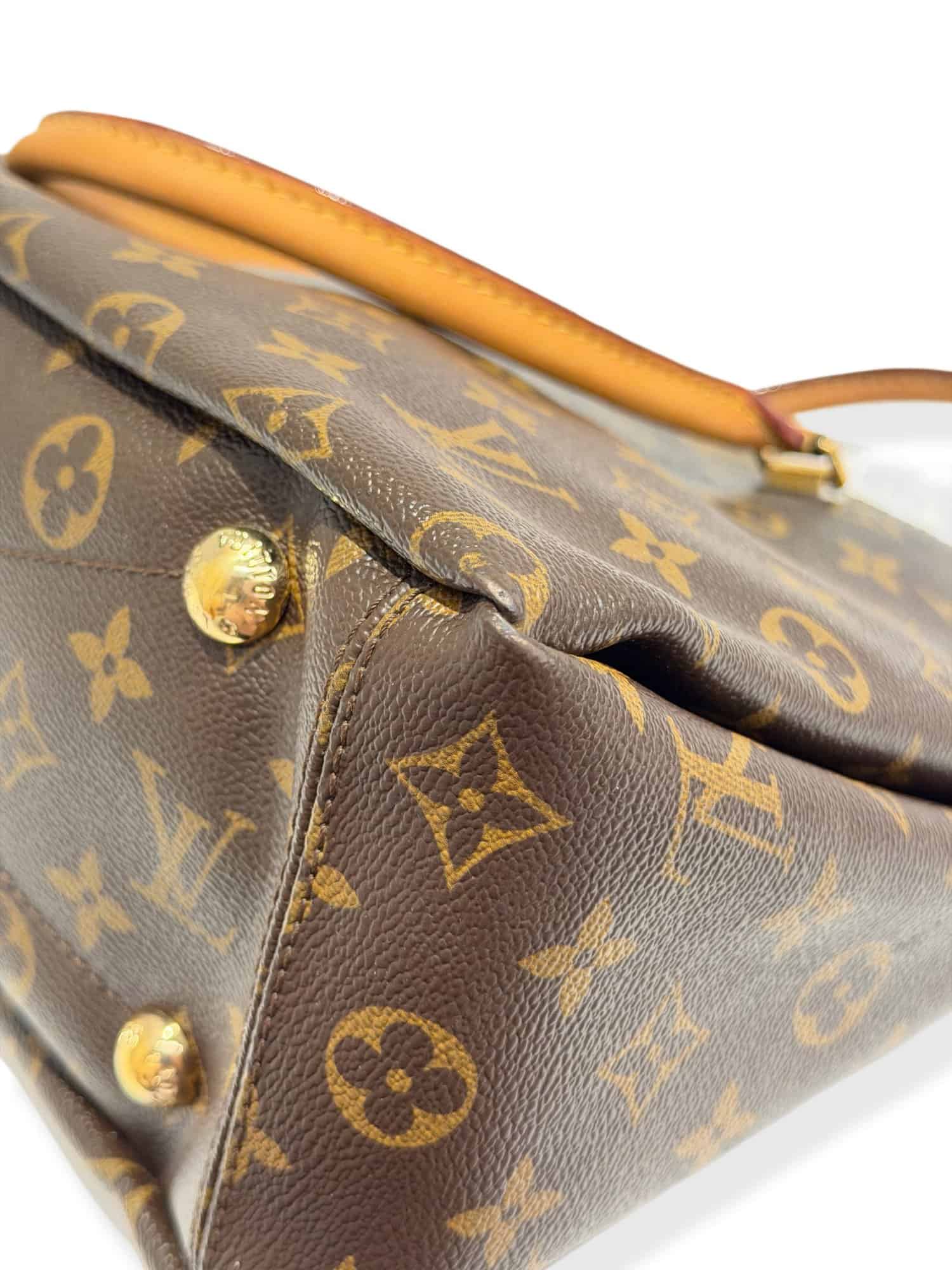 Louis Vuitton Brown Pallas Monogram Canvas Handbag - Image 11