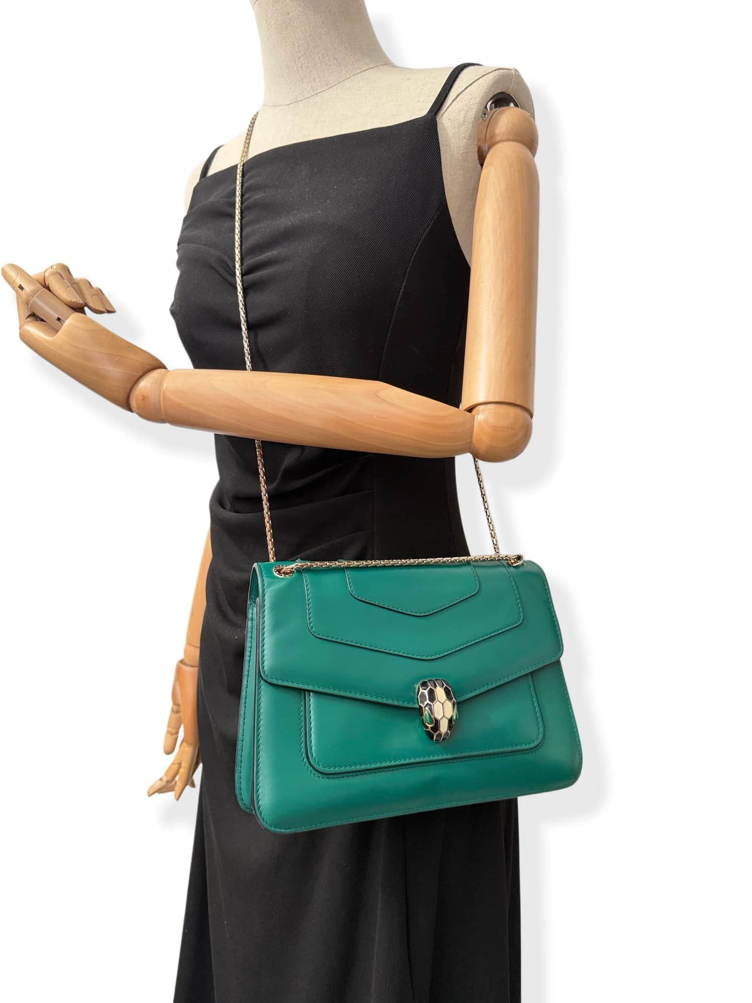 Bvlgari Green Serpenti Leather Handbag - Image 18