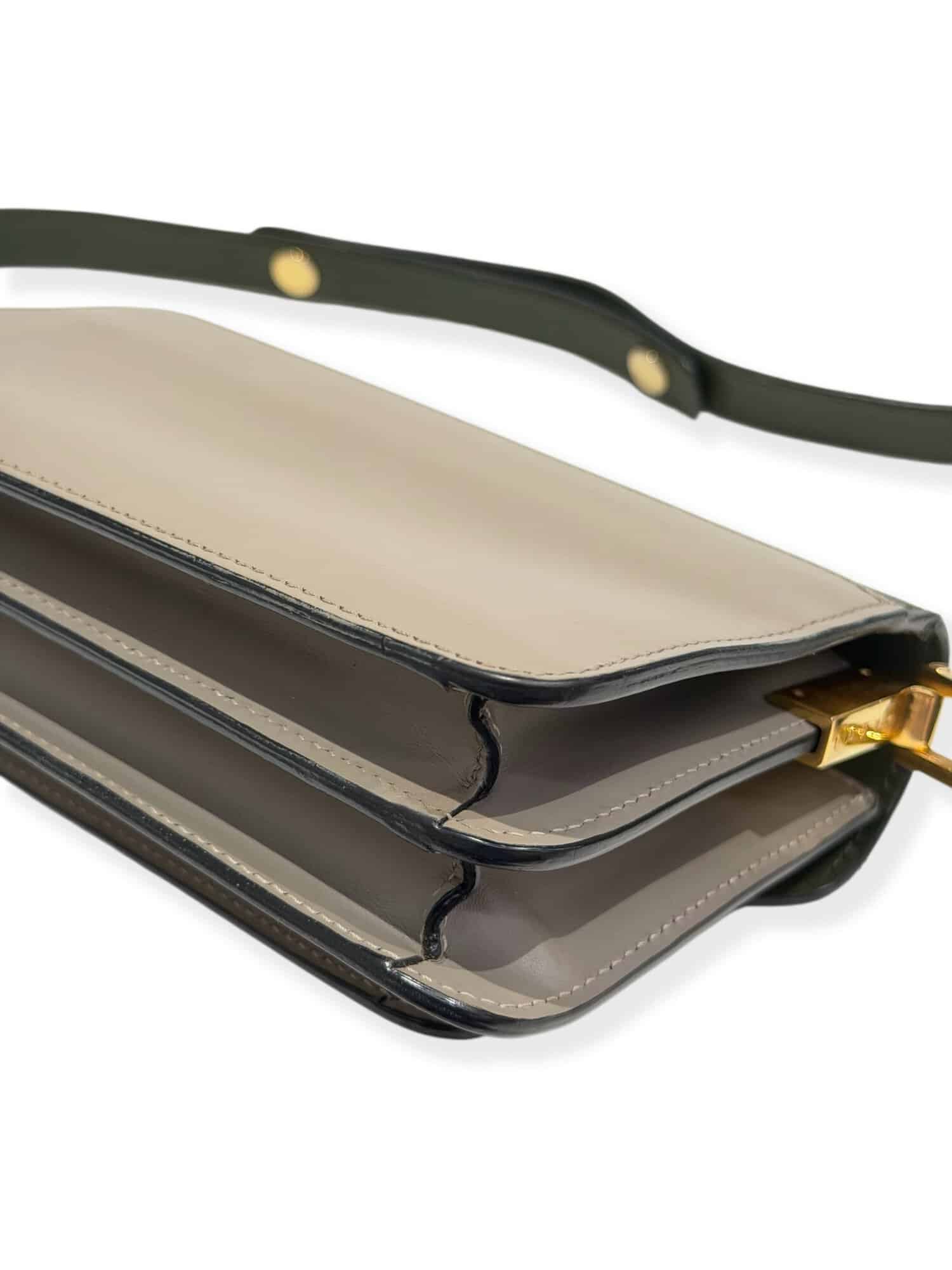 Marni Green Beige Trunk Leather Handbag - Image 10