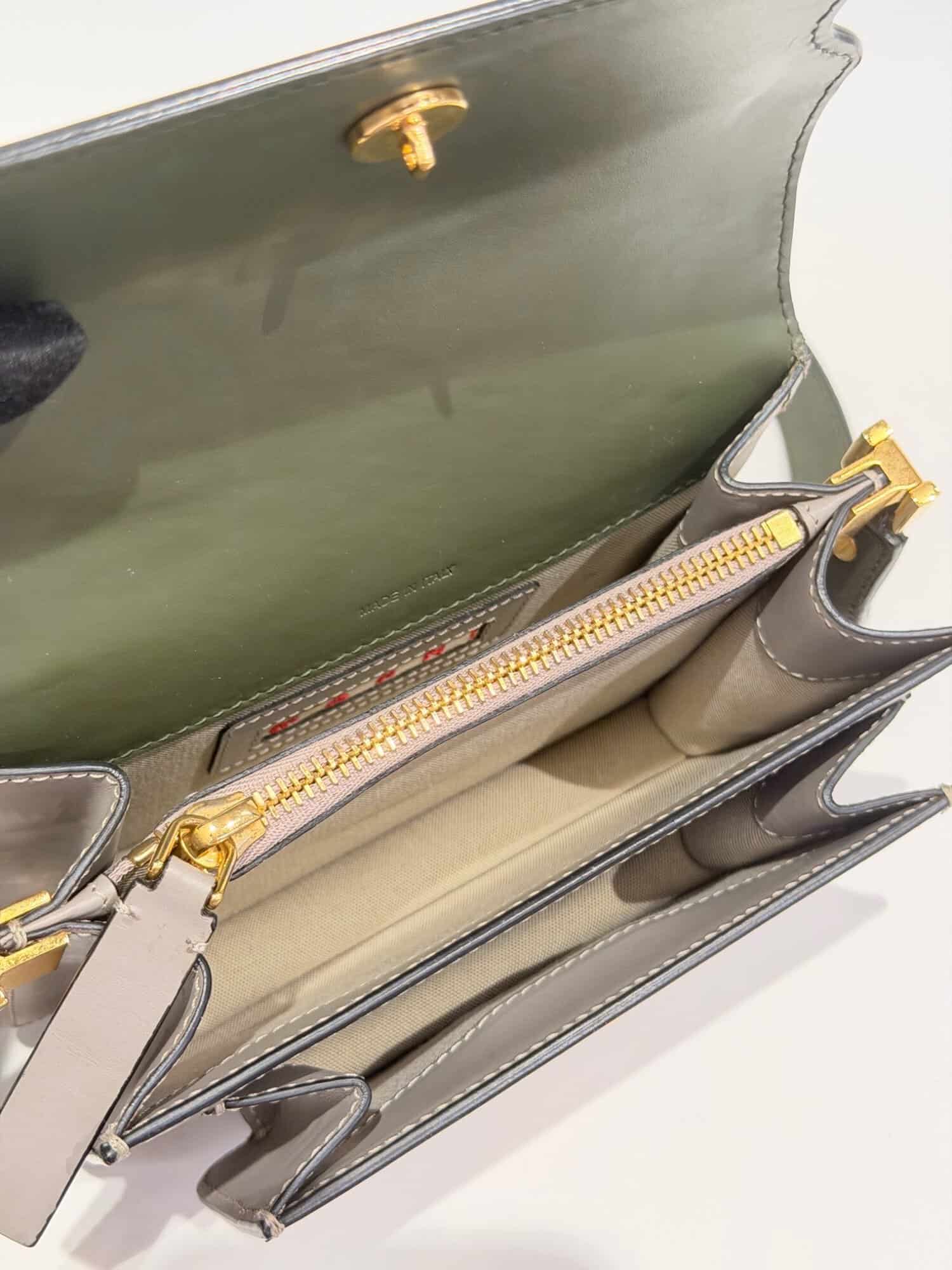 Marni Green Beige Trunk Leather Handbag - Image 13