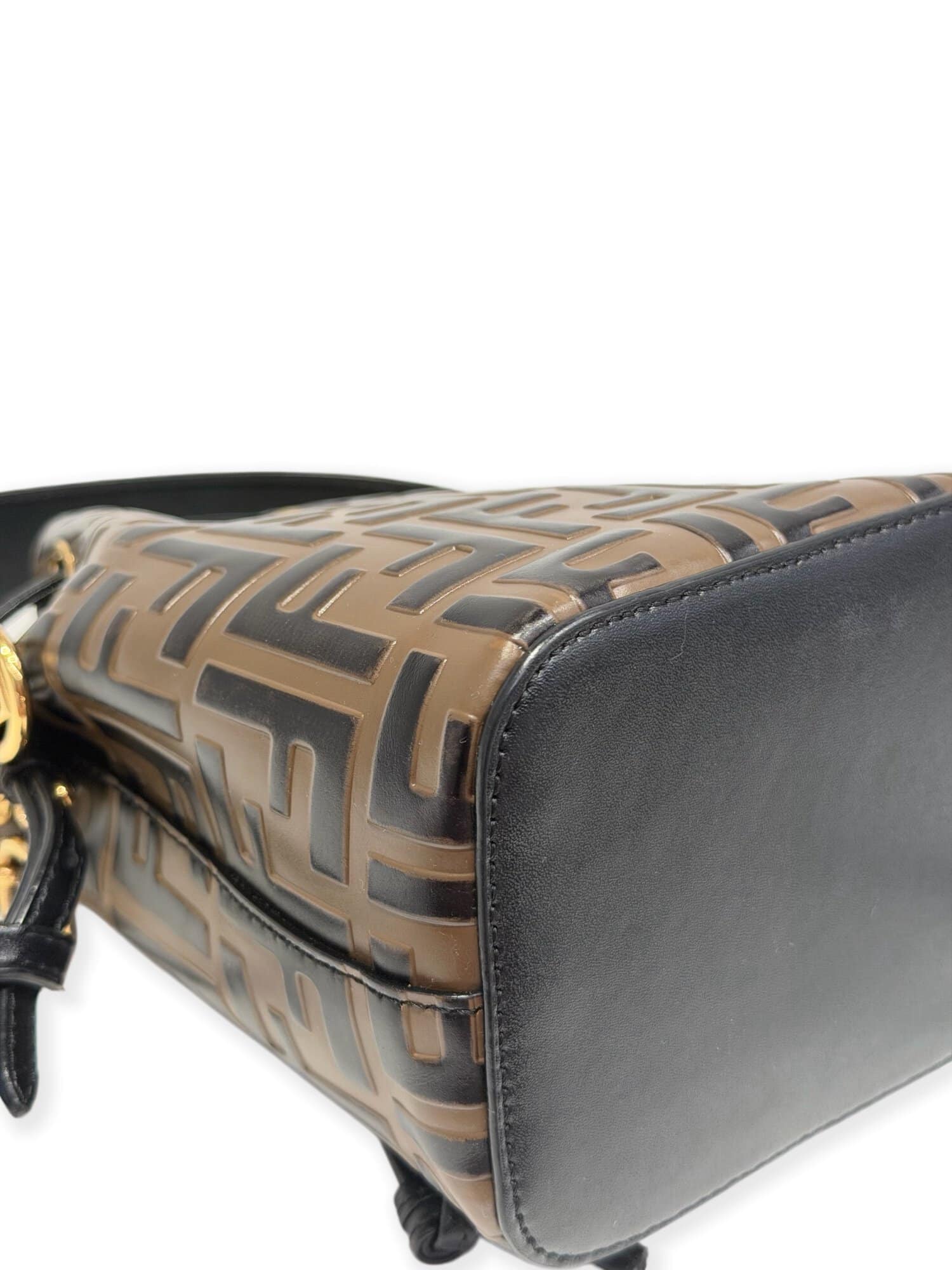 Fendi Brown Mon Trésor Leather Mini Bucket Bag - Image 10