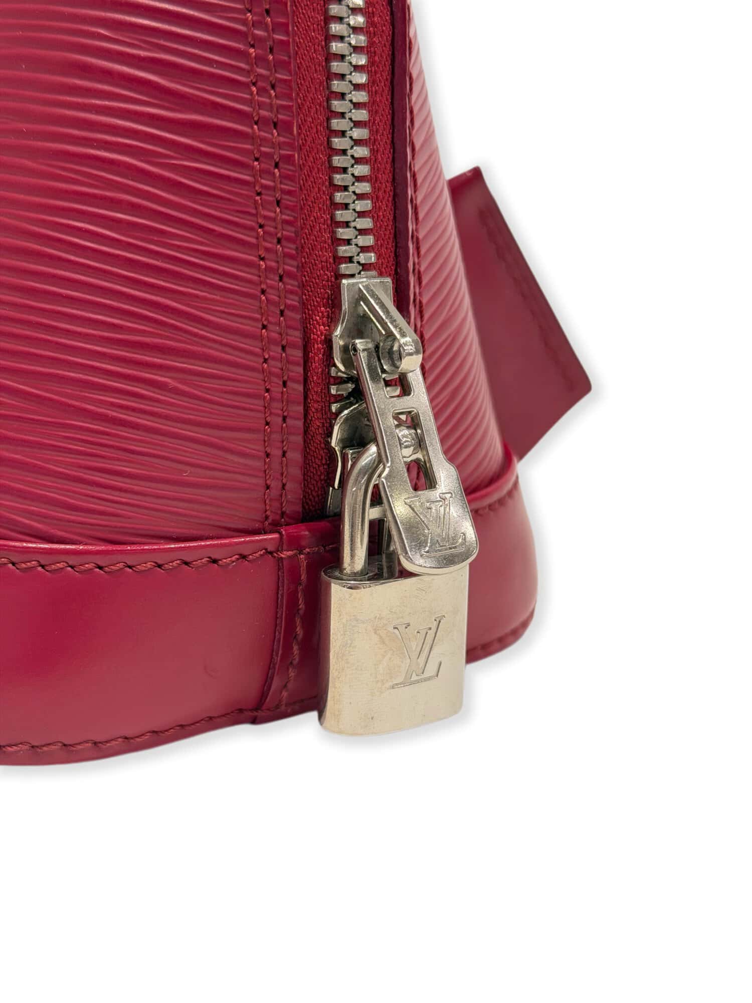 Louis Vuitton Burgundy Alma BB Epi Leather Handbag - Image 6