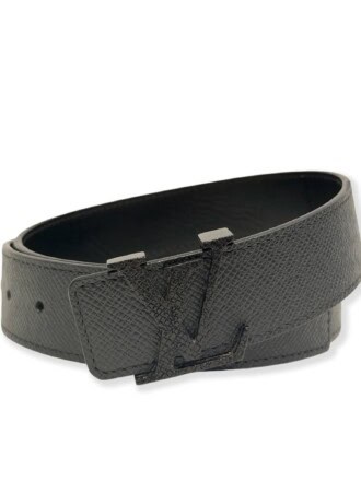 Louis Vuitton Black Leather Belt M6897