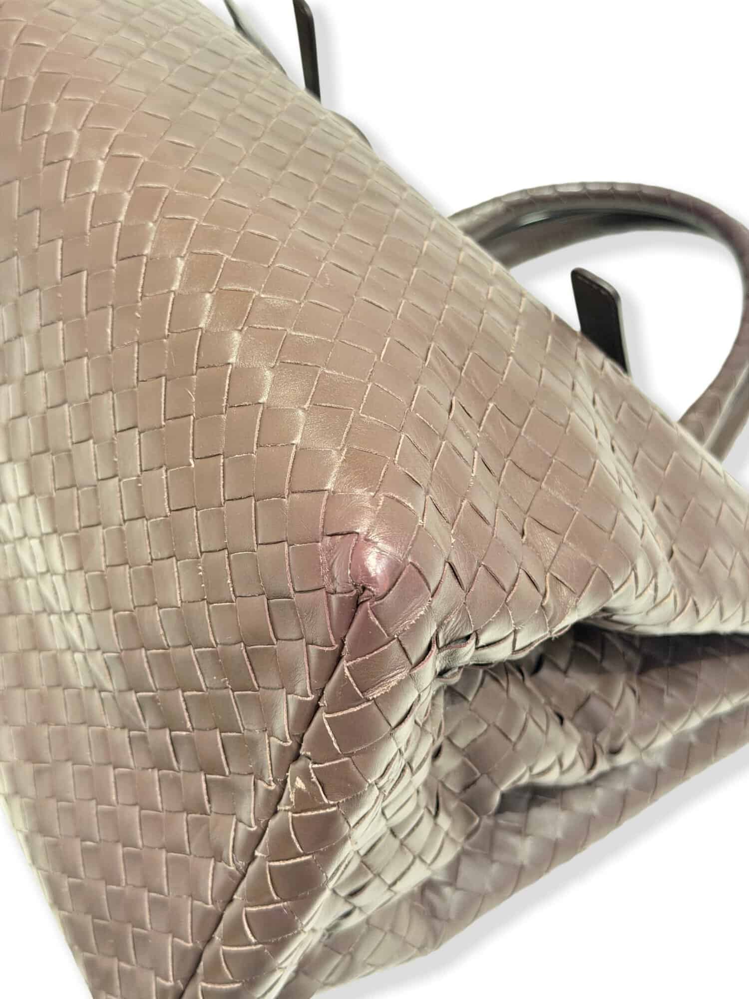 Bottega Veneta Brown Roma Leather Handbag Large Size - Image 8