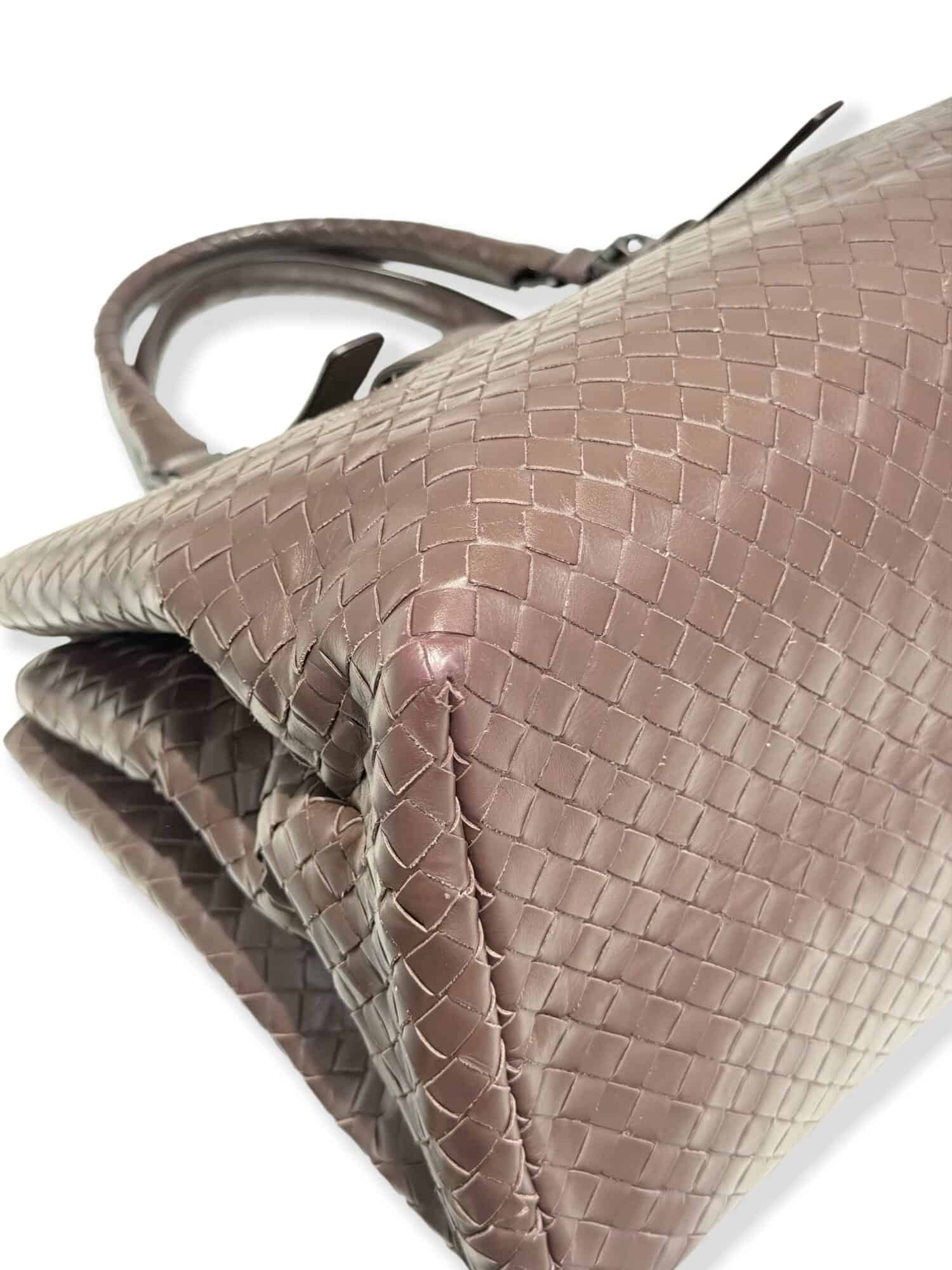 Bottega Veneta Brown Roma Leather Handbag Large Size - Image 9