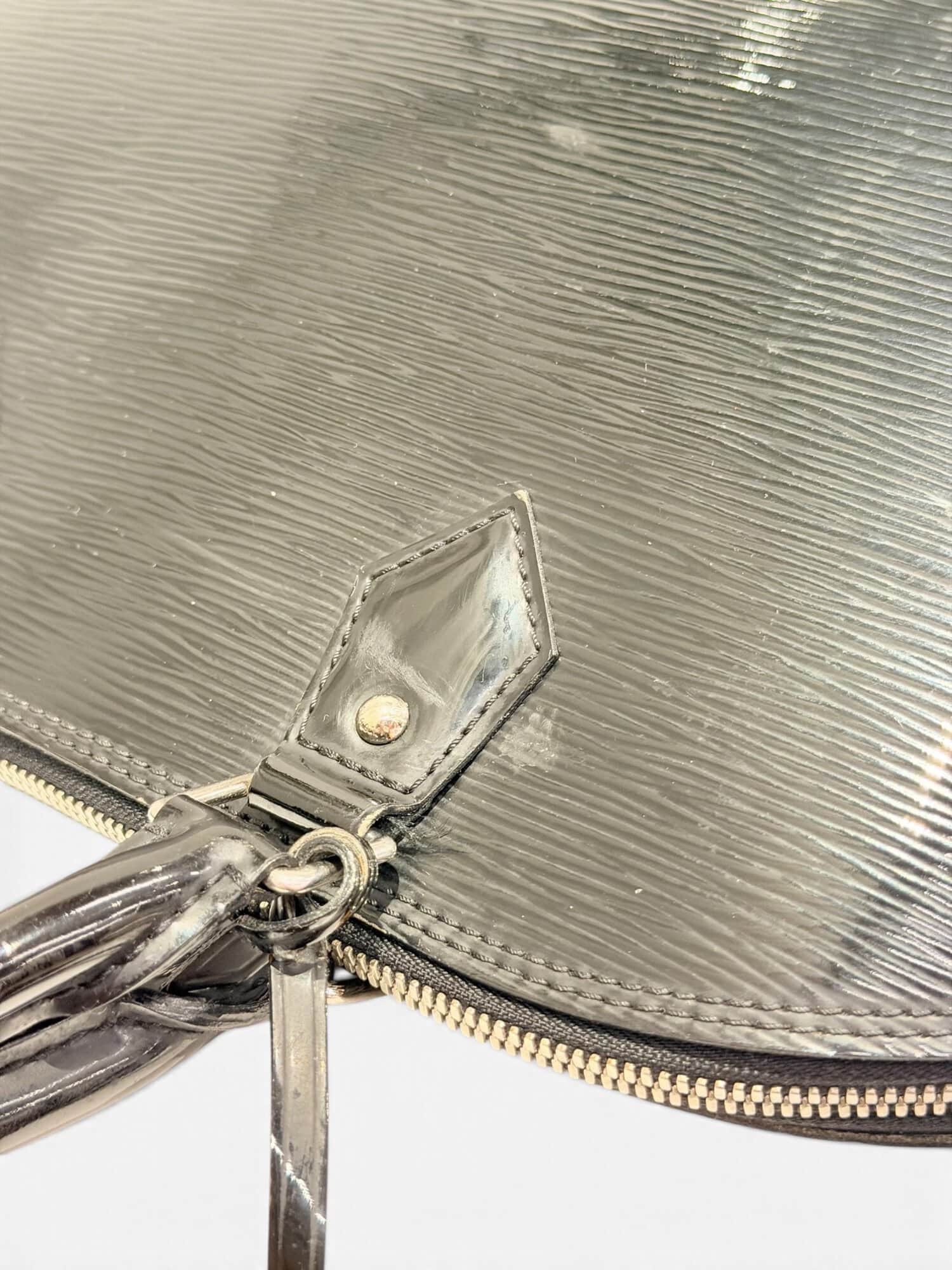 Louis Vuitton Black Alma GM Epi Patent Leather Handbag - Image 8