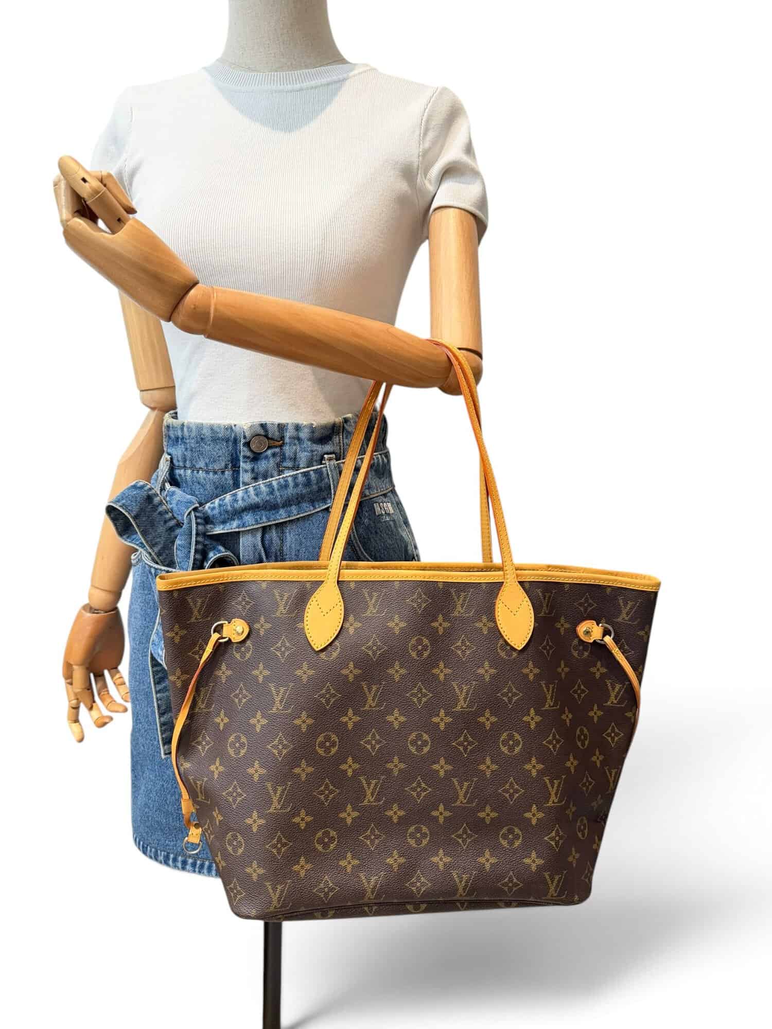 Louis Vuitton Brown Neverfull MM Monogram Canvas Tote Bag - Image 16