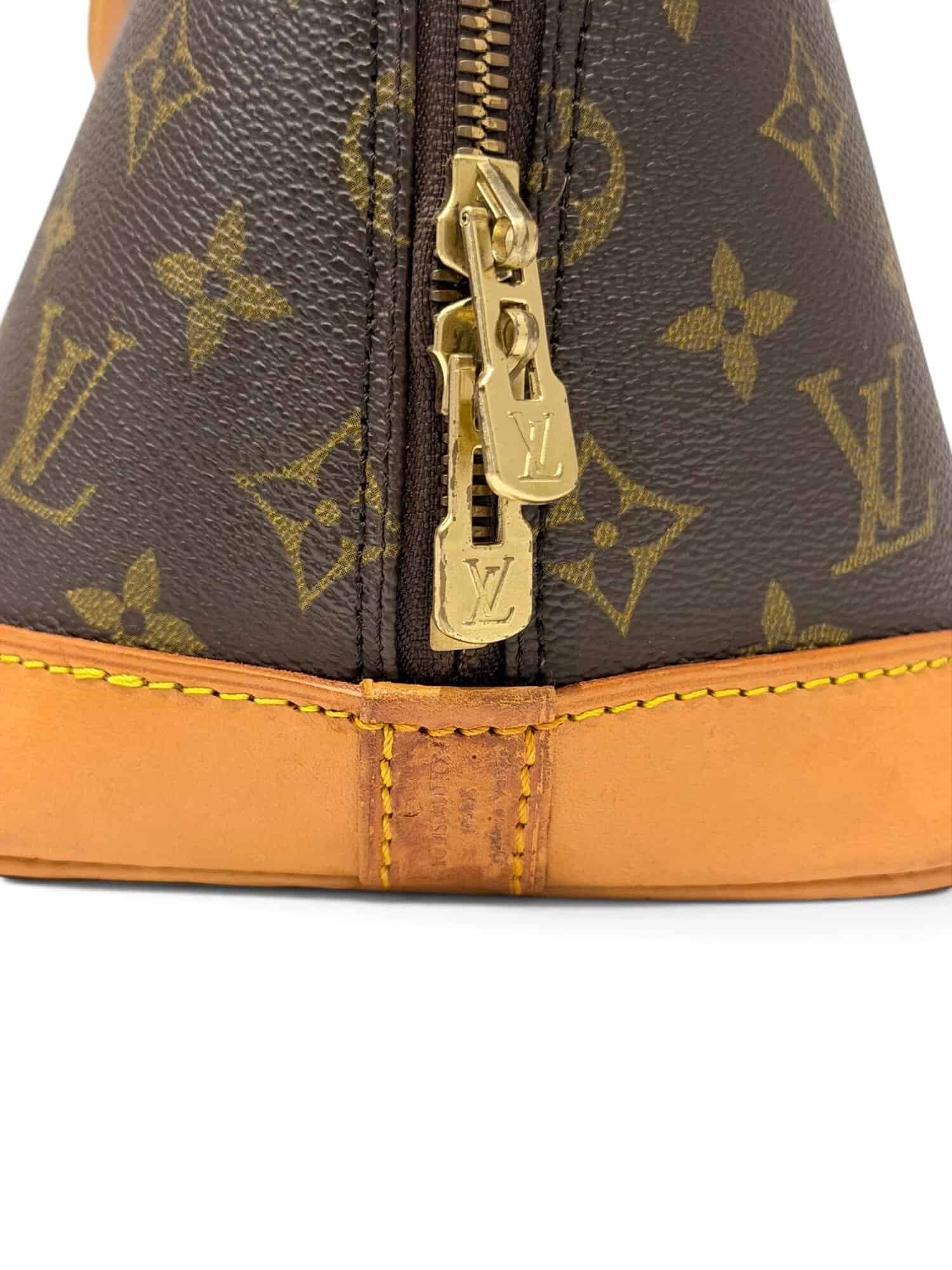 Louis Vuitton Brown Alma PM Monogram Canvas Handbag - Image 12