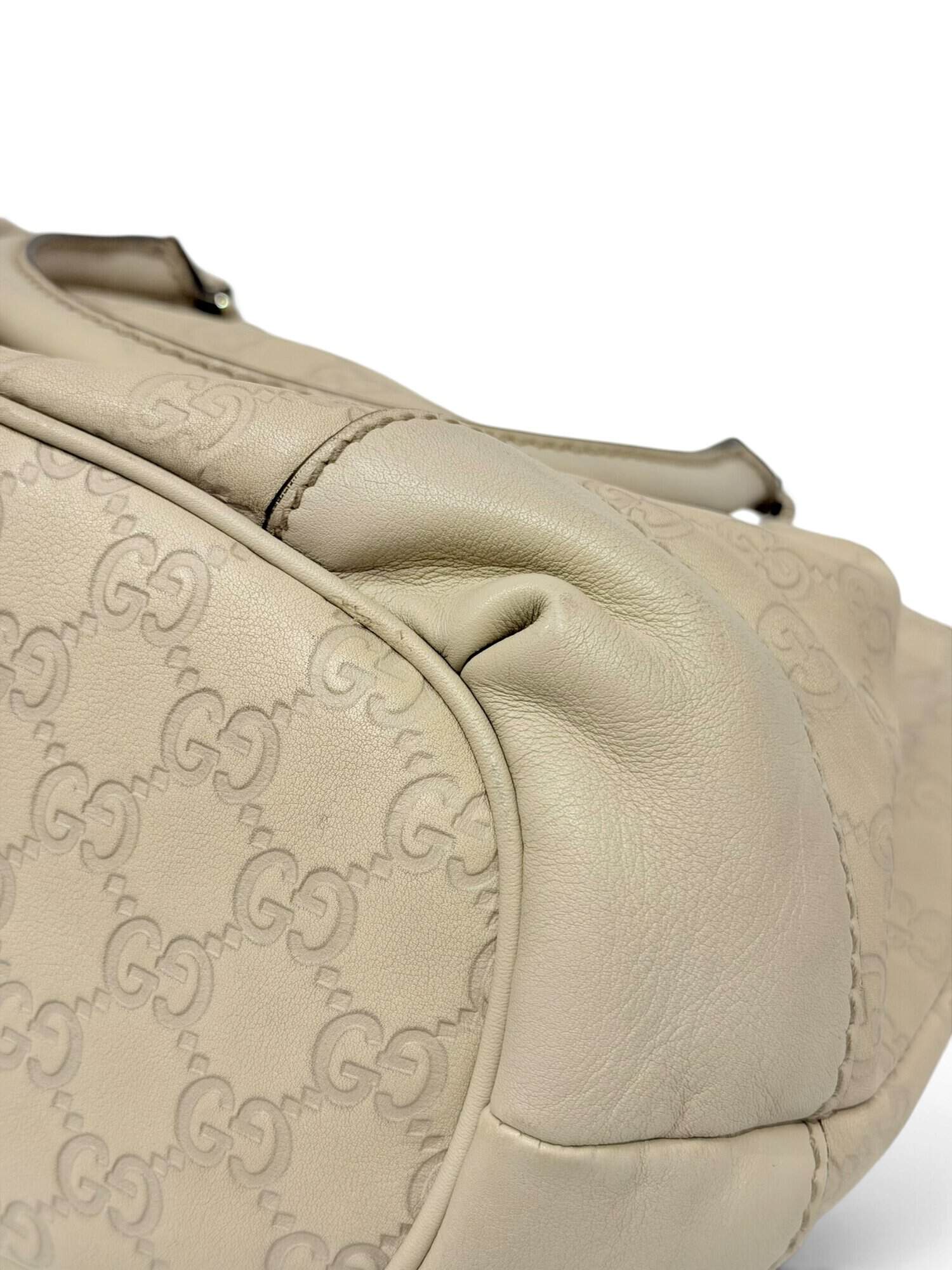Gucci Beige Sukey Leather Handbag - Image 14